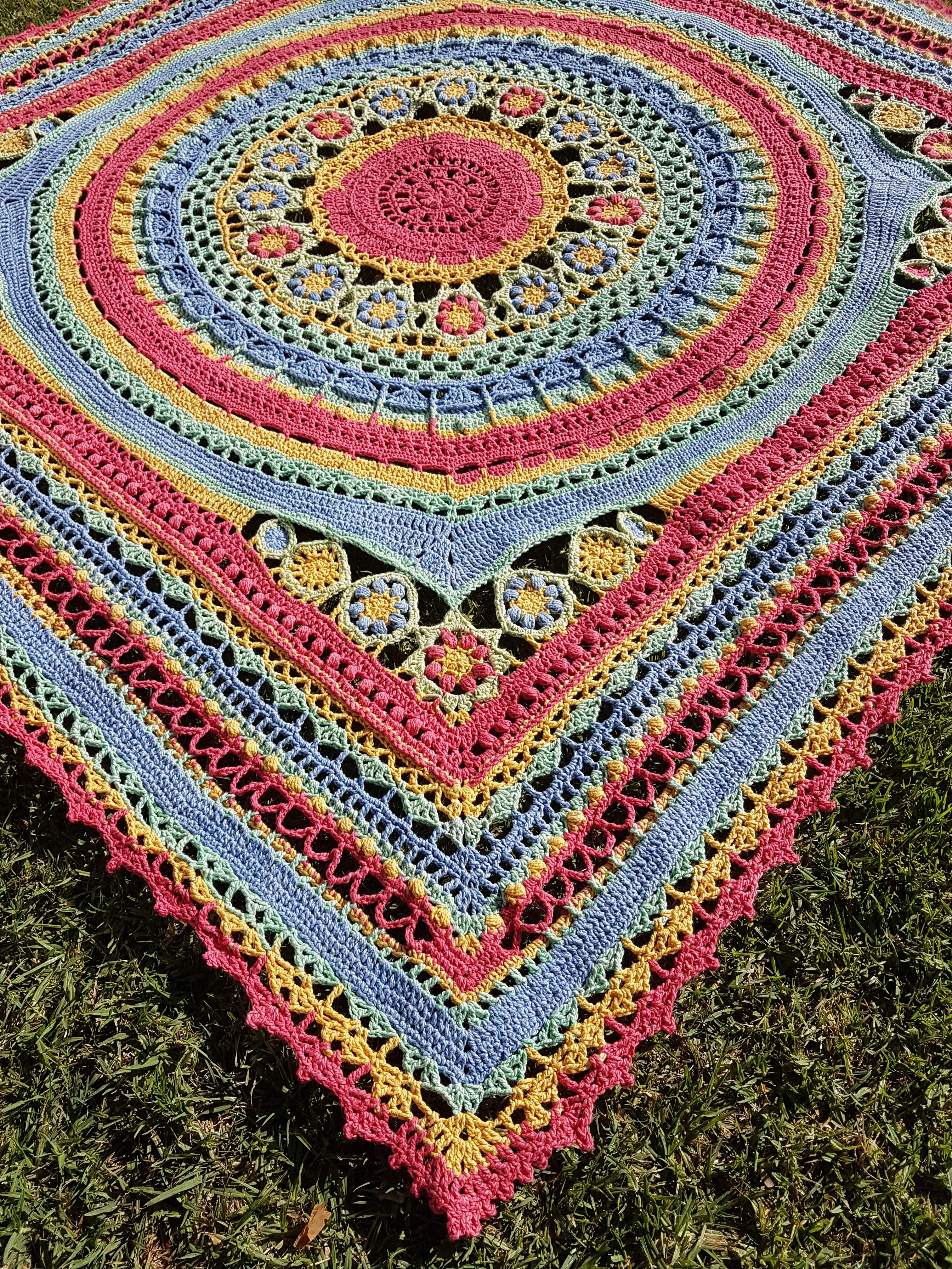 4Mm Crochet Hook Patterns Queen Mother Throw Pattern Mandalaqueen Yarn Online Shopping Usd