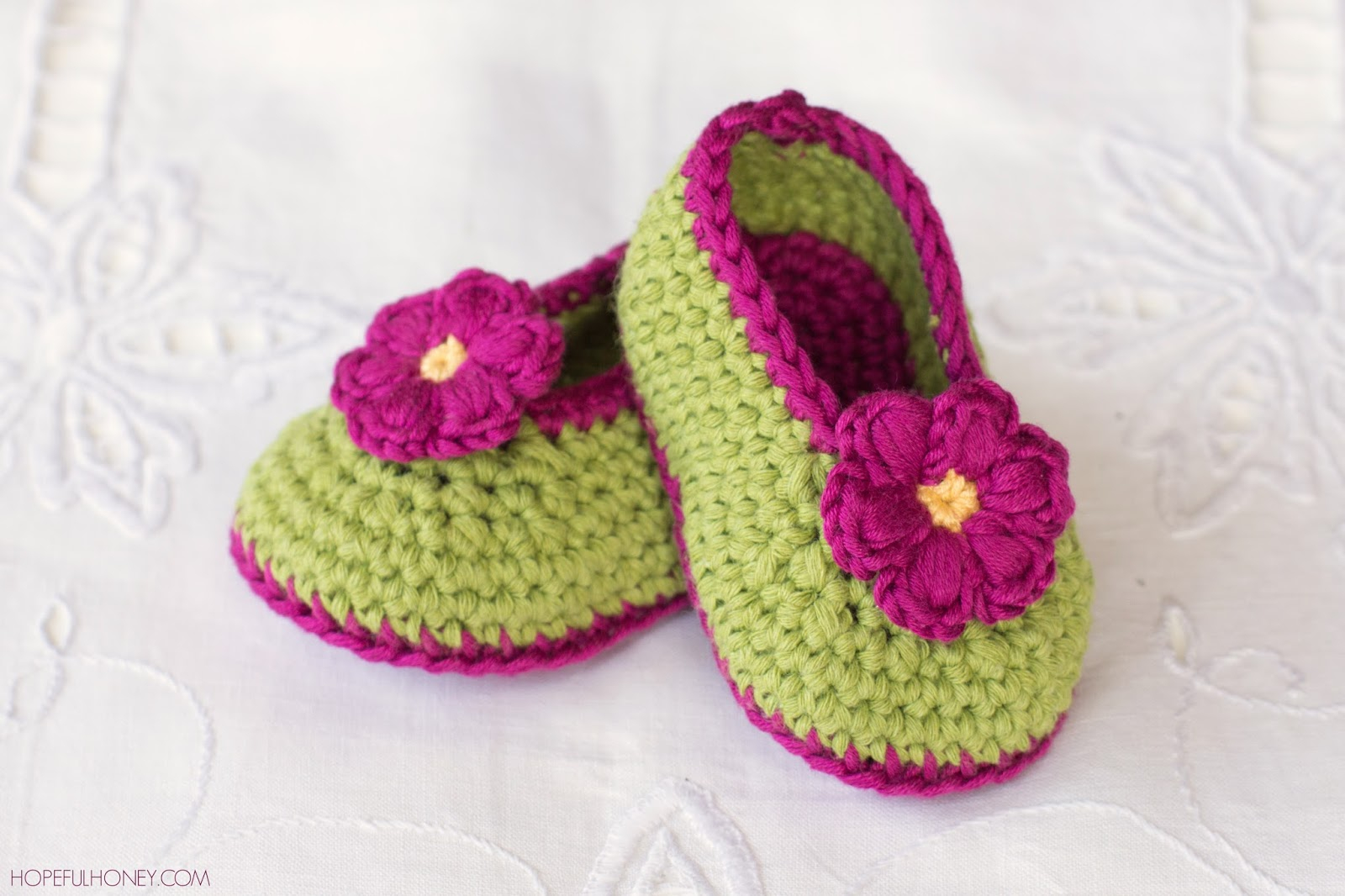 Baby Bootie Crochet Pattern Easy To Make Crochet Booties Crochet And Knitting Patterns 2019