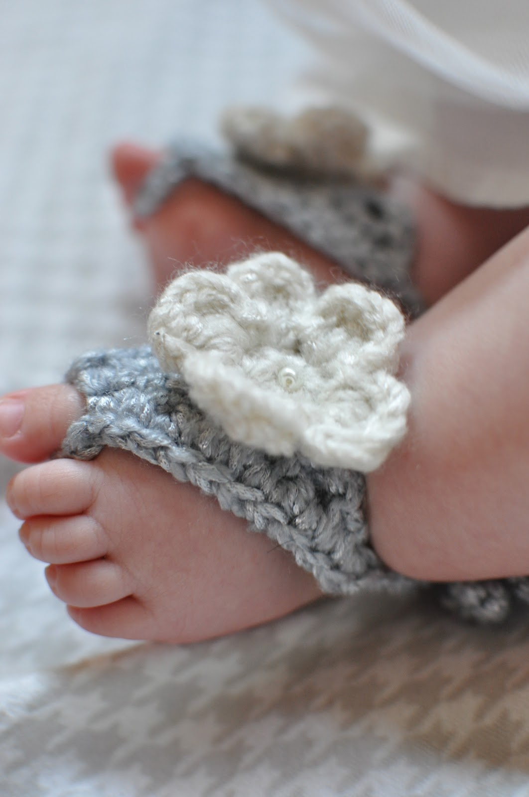 Baby Sandals Crochet Pattern 15 Cute Crochet Ba Sandals Begging To Be Made Make And Takes