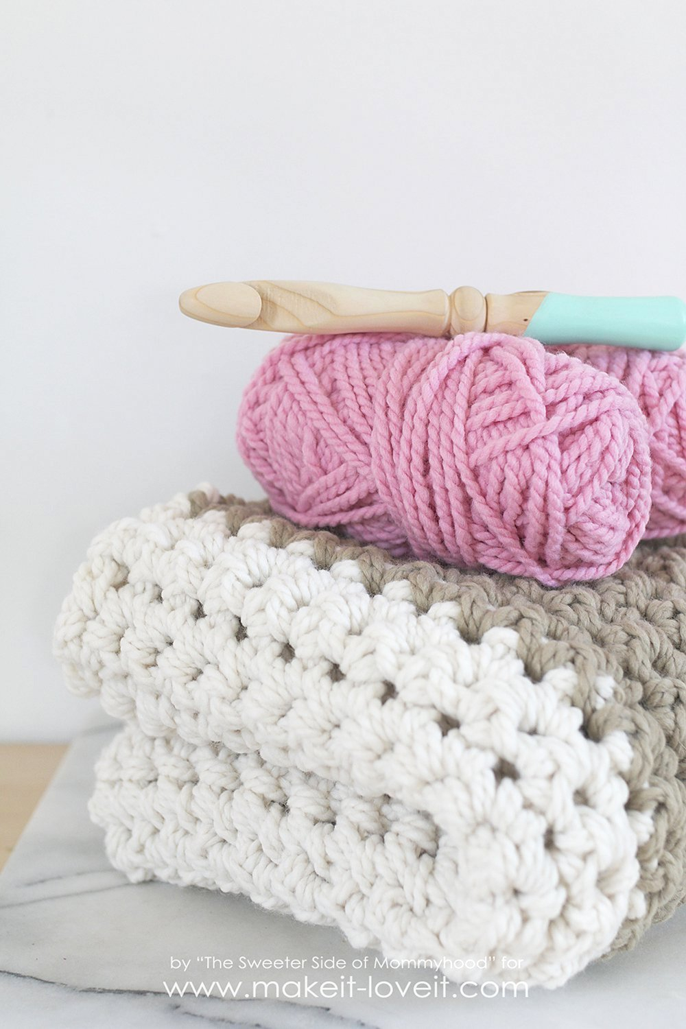 Beginner Crochet Blanket Patterns How To Crochet A Chunky Blanket An Affordable Beginner Project