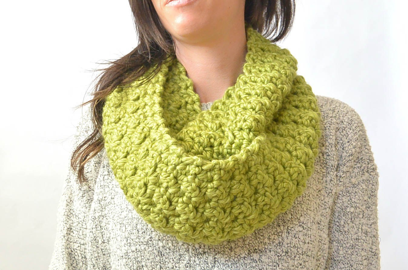 Chunky Crochet Scarf Pattern Knitted Infinity Scarves Patterns Erieairfair