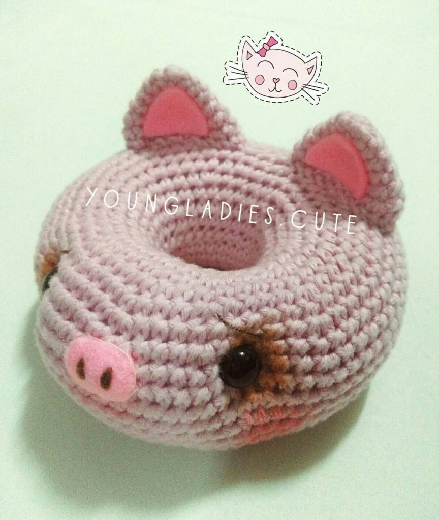 Crochet Amigurumi Patterns Free Crochet Pattern For A Piggy Donut Amigurumi Crochet Kingdom