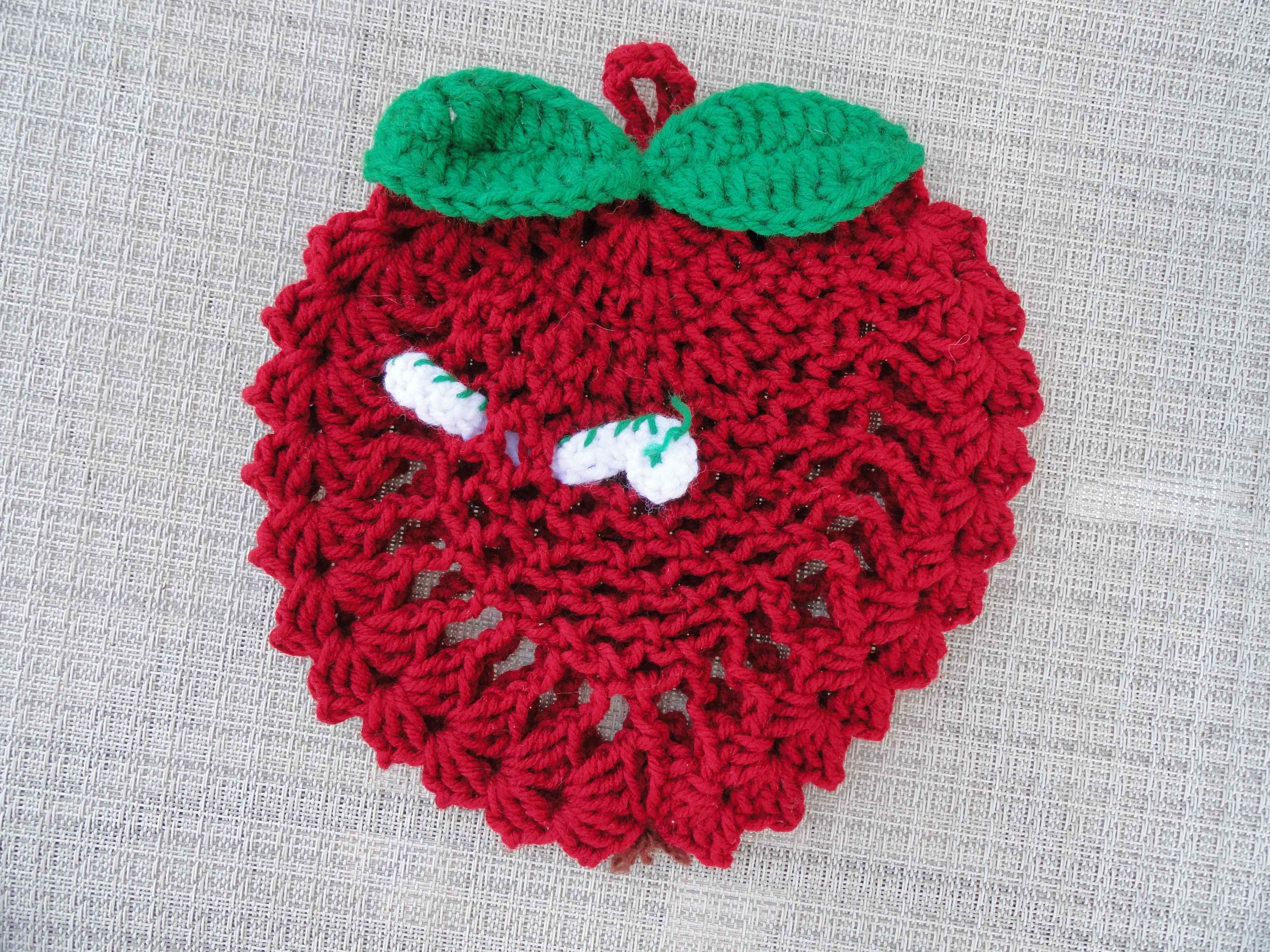 Crochet Apple Potholder Pattern Crochet Mojo Returns Just Like A Corny Movie Sequel Yarnchick