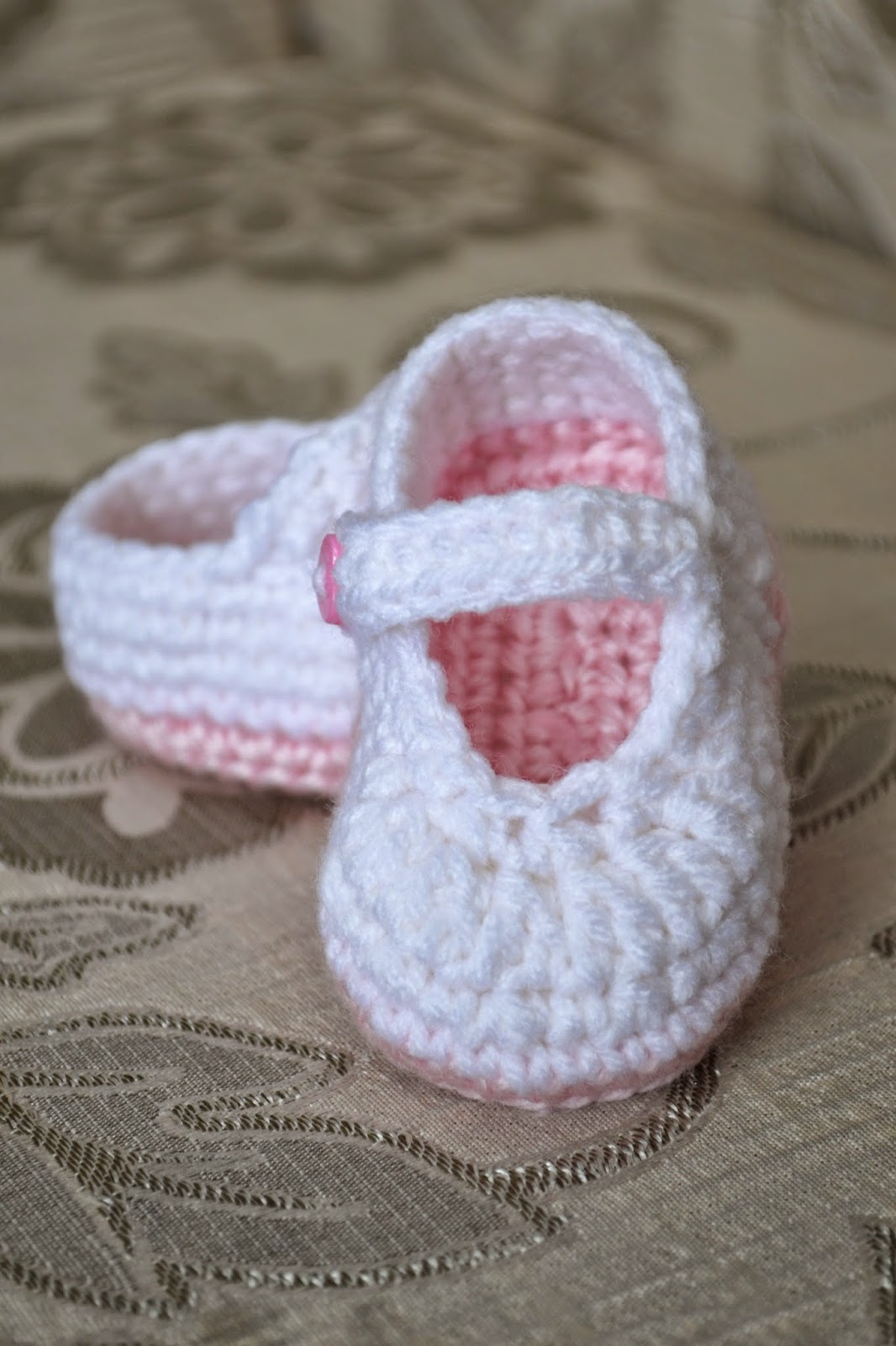 Crochet Baby Booties Pattern Knotty Knotty Crochet Pretty Plain Little Mary Jane Free Crochet