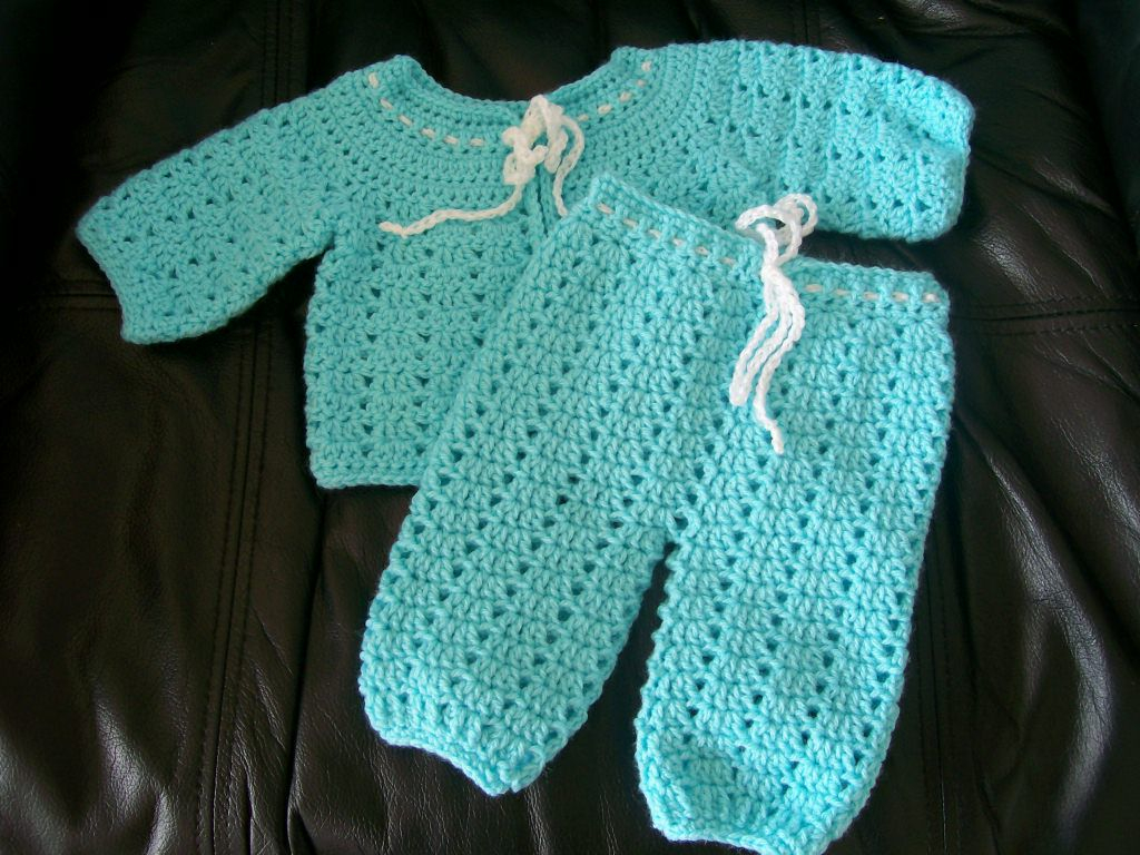 Crochet Baby Boy Sweater Pattern Free 15 Free Ba Sweater Crochet Patterns