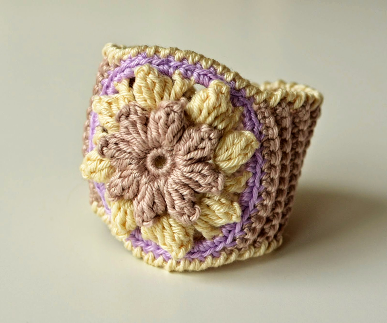 Crochet Bracelet Pattern Crocheted Bracelet In An Hour Thats Easy Lillabjrns Crochet World