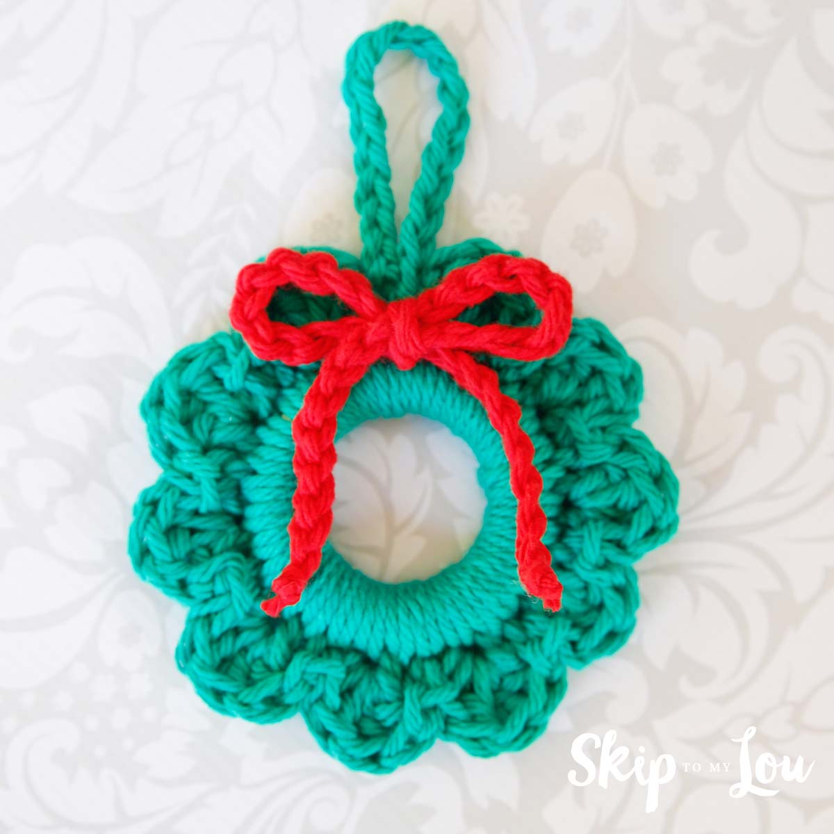 Crochet Christmas Ornament Patterns Easy Crochet Wreath Ornament Skip To My Lou