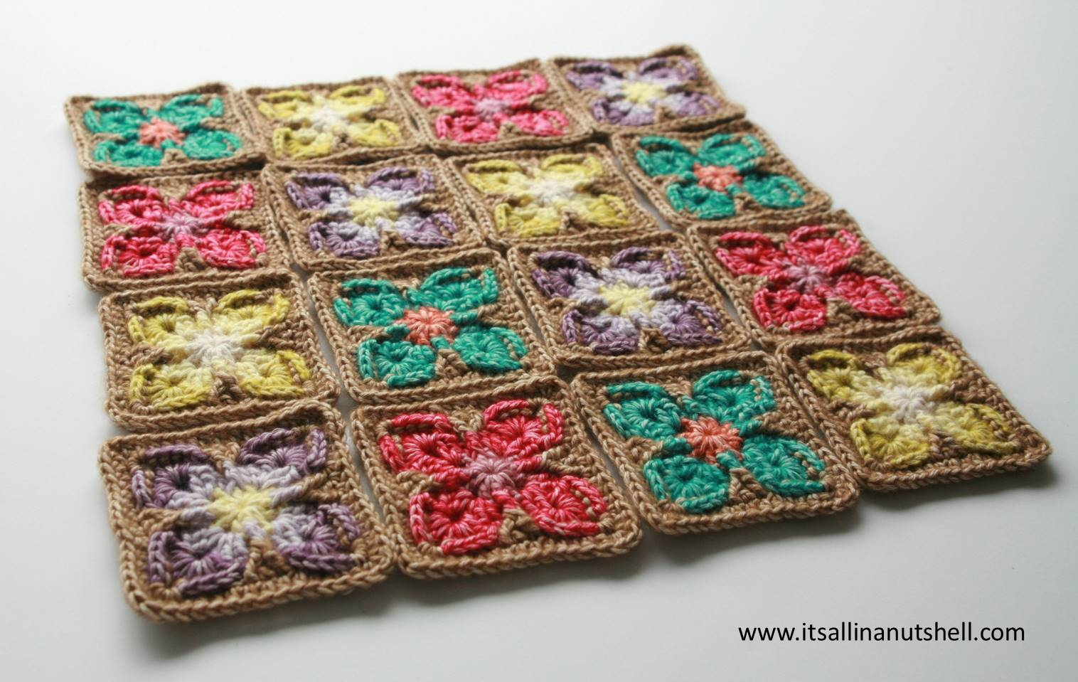 Crochet Corner To Corner Blanket Pattern Demelza Video Tutorial Small Corner Squares Its All In A Nutshell