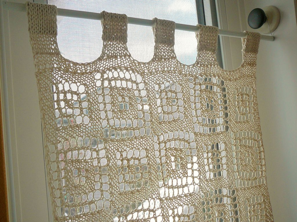 Crochet Curtain Patterns Blocks In Blocks Curtain Lien Lu Free Crochet Pattern