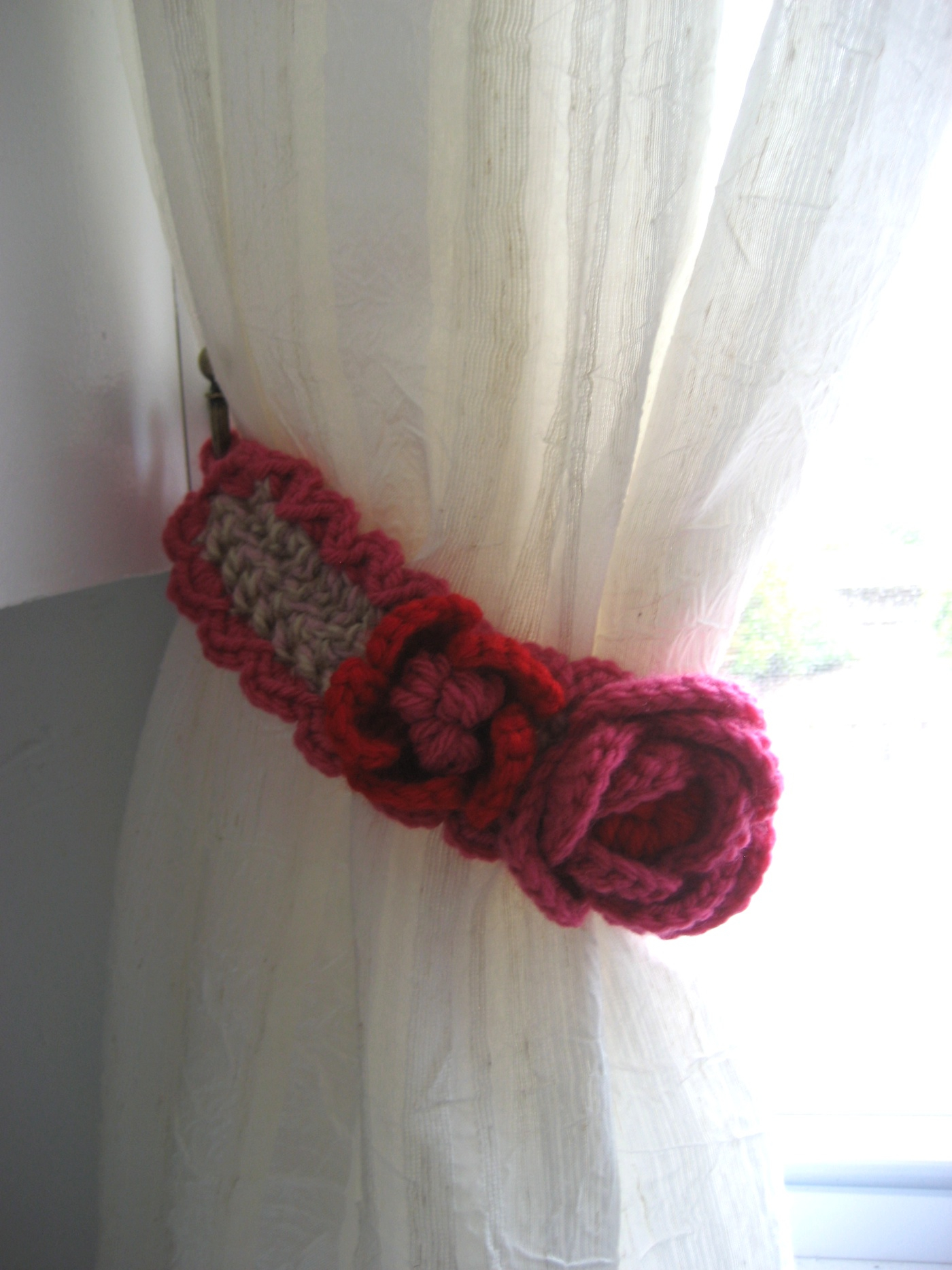 Crochet Curtain Patterns Kitschy Curtain Tie Backs Ms Premise Conclusion