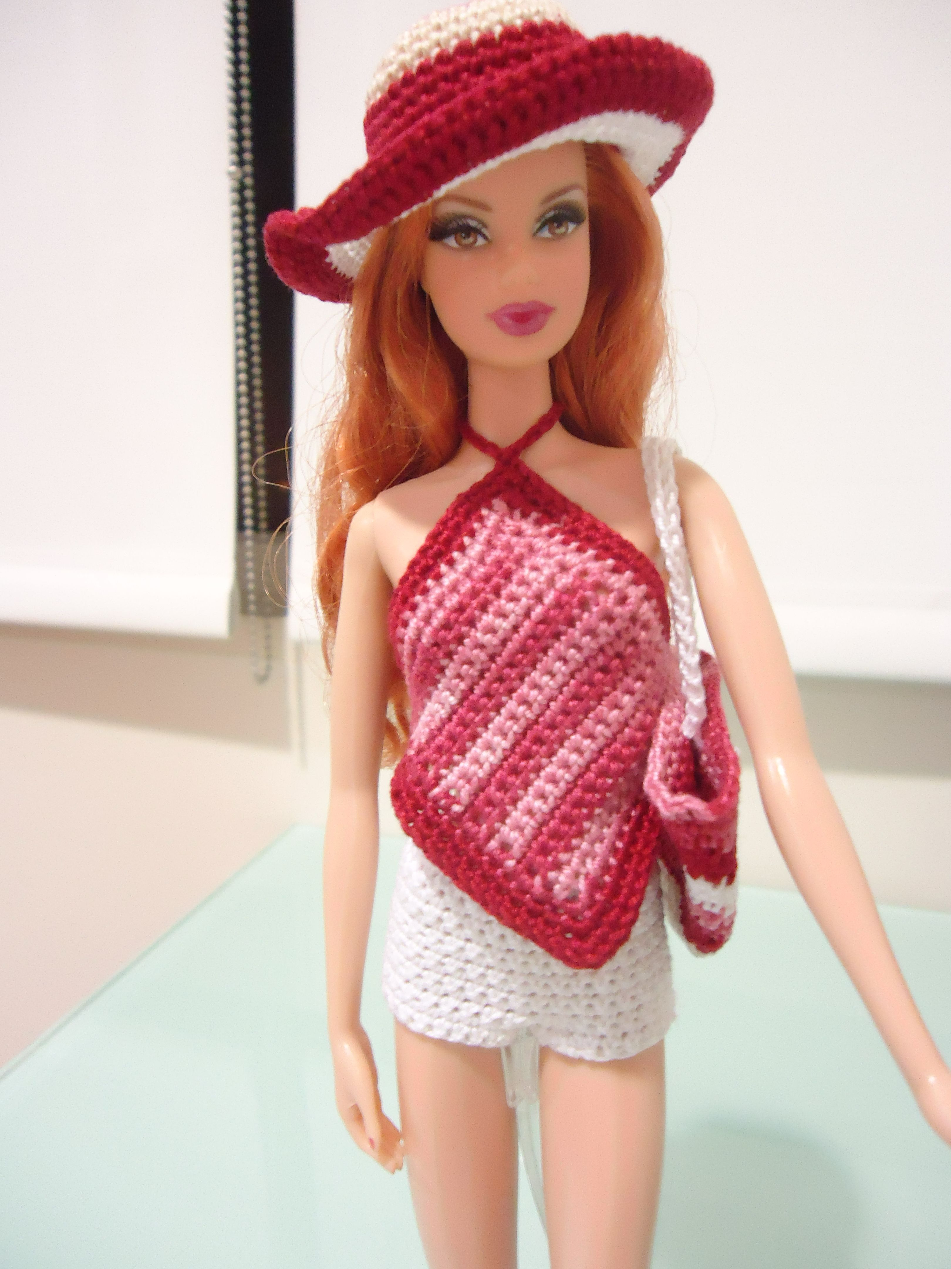 Crochet Doll Dress Patterns For Barbies Barbie Short Shorts Free Crochet Pattern Barbie Pinterest