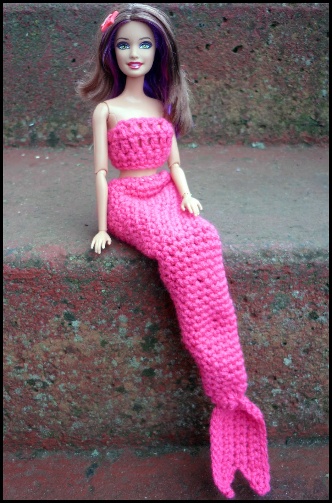 Crochet Doll Dress Patterns For Barbies Mamma That Makes Barbie Mermaid Tail Free Crochet Pattern
