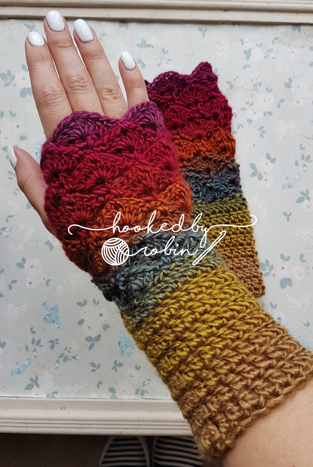 Crochet Fingerless Gloves Pattern Fantail Shell Stitch Fingerless Gloves Free Crochet Pattern