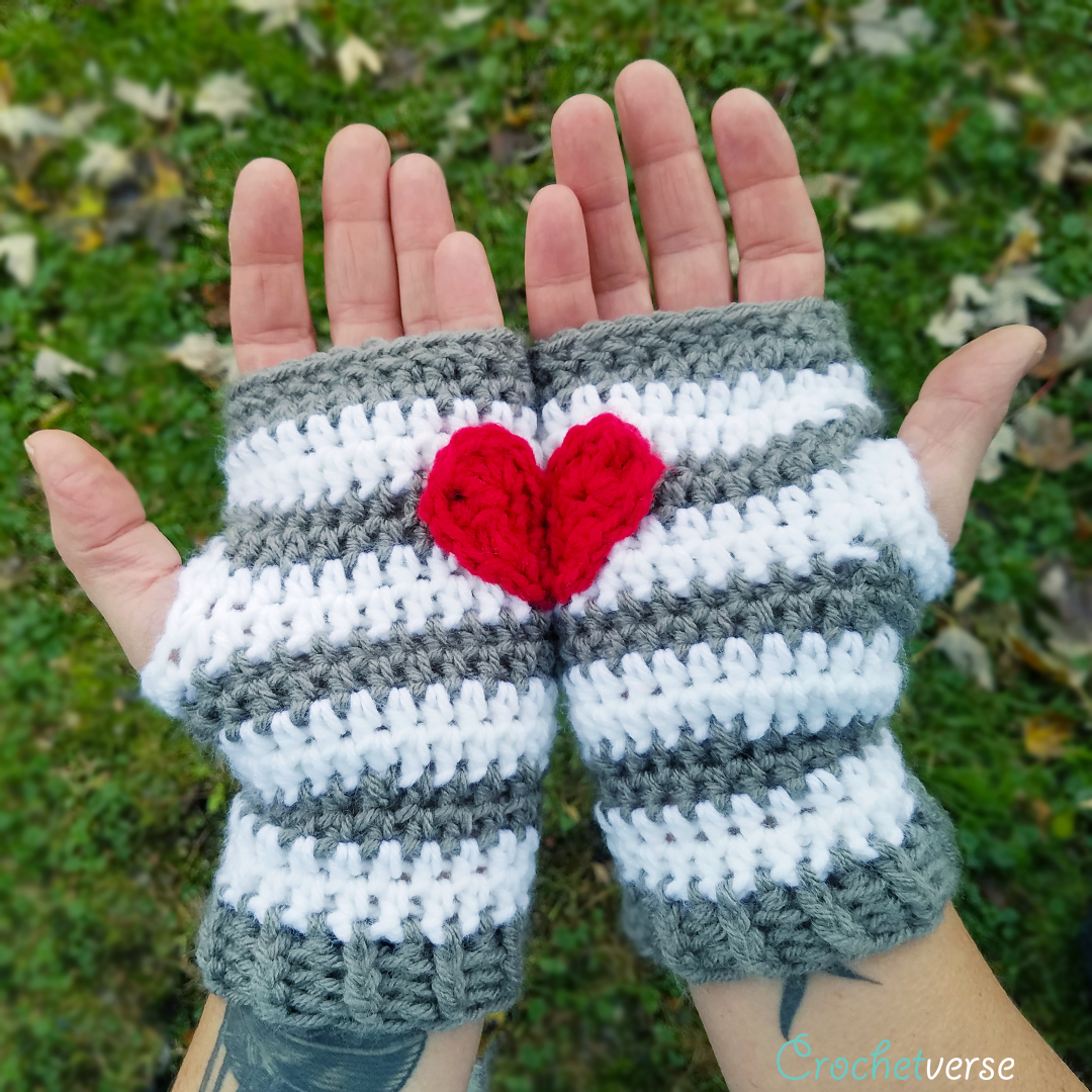Crochet Gloves Pattern With Fingers Free Crochet Fingerless Gloves Pattern Heart In Hand Crochetverse