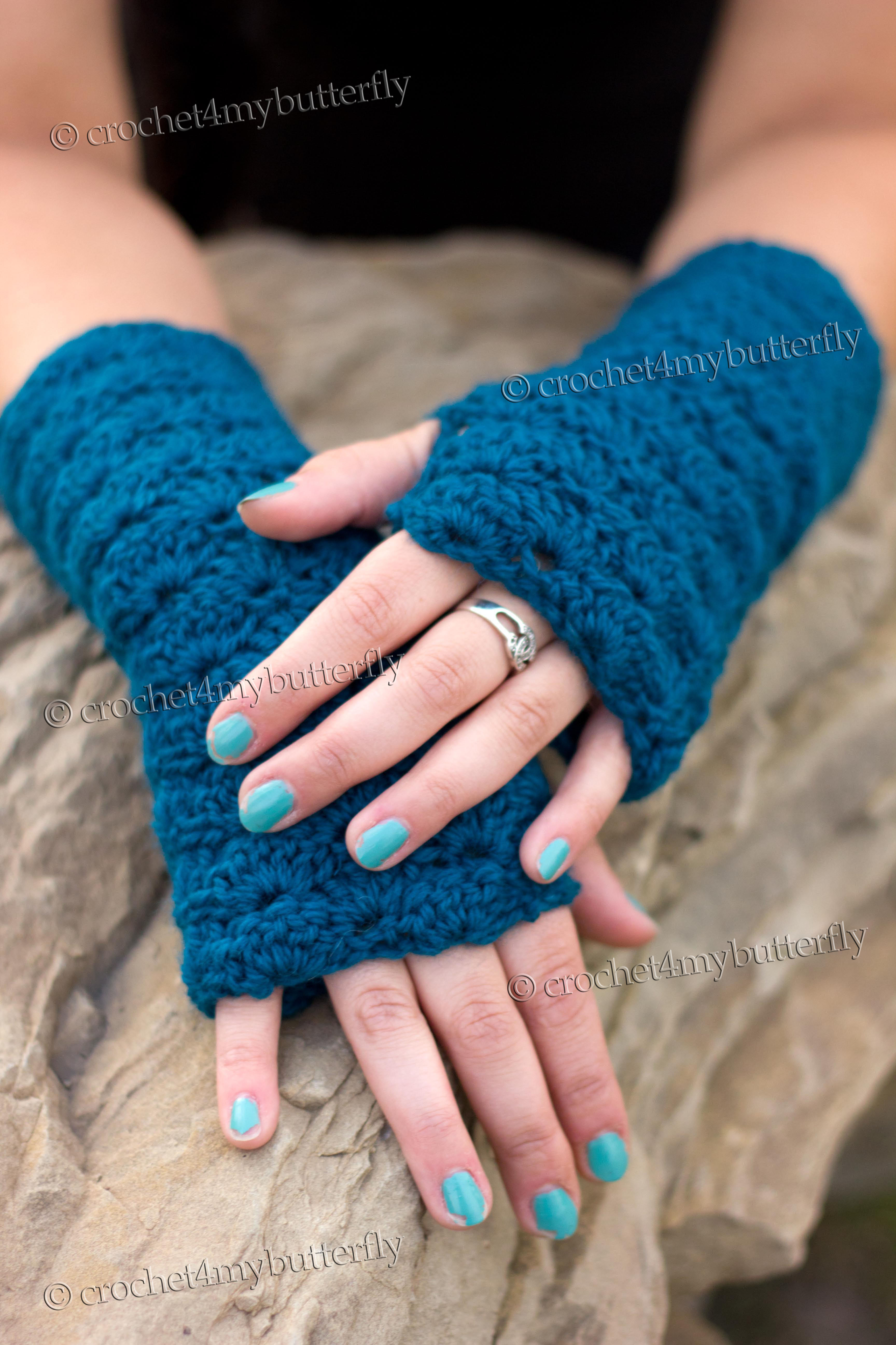 Crochet Gloves Pattern With Fingers Royal Wings Fingerless Gloves Pattern