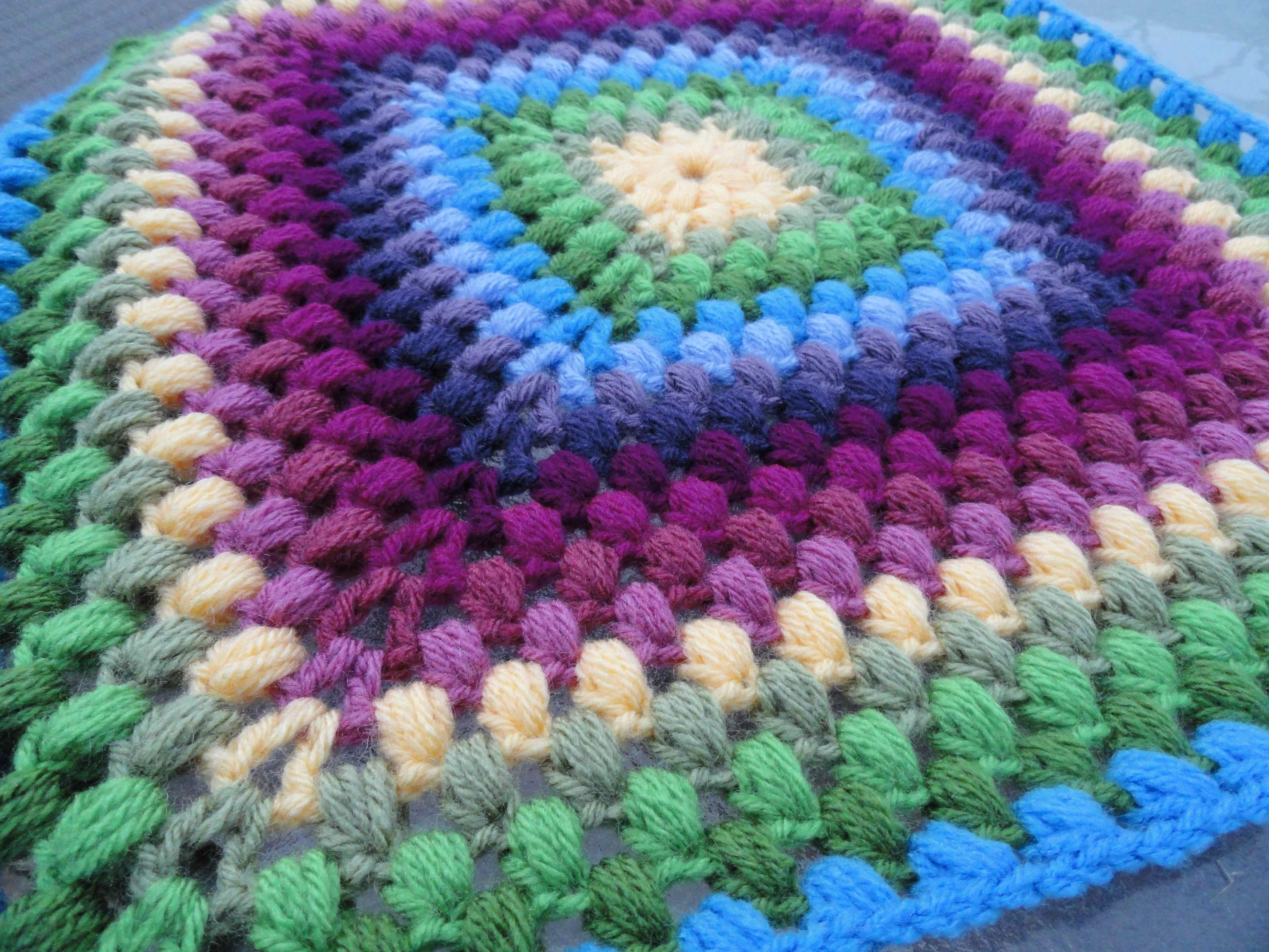 Crochet Granny Square Pattern Crochet Hawaiian Granny Square Pattern Yarnchick