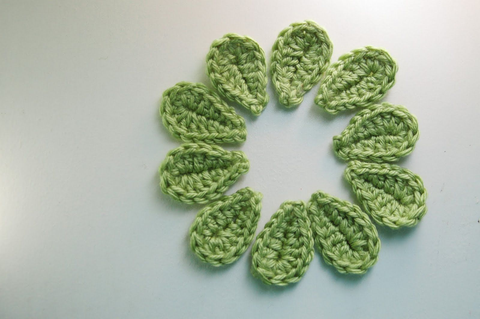 Crochet Leaf Pattern Video 2 Minute Crochet Leaf Free Pattern Crochet Love Crochet Leaf
