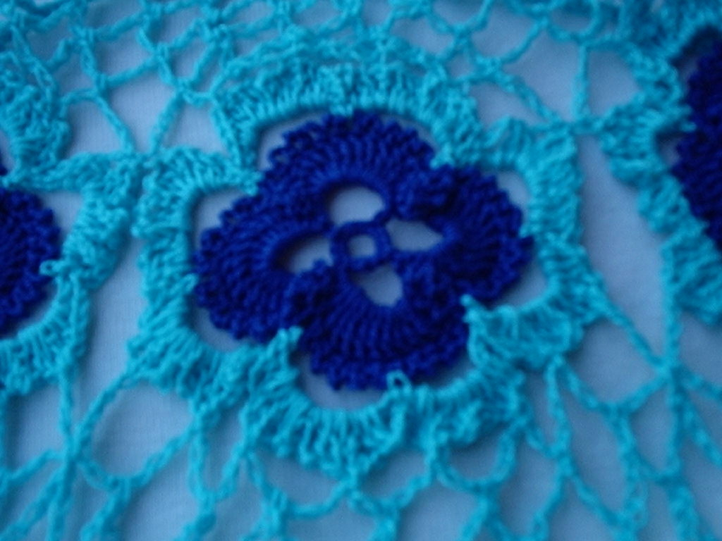 Crochet Pattern Central Crochet Pattern Central Free Pattern Beauty In Bloom Poncho