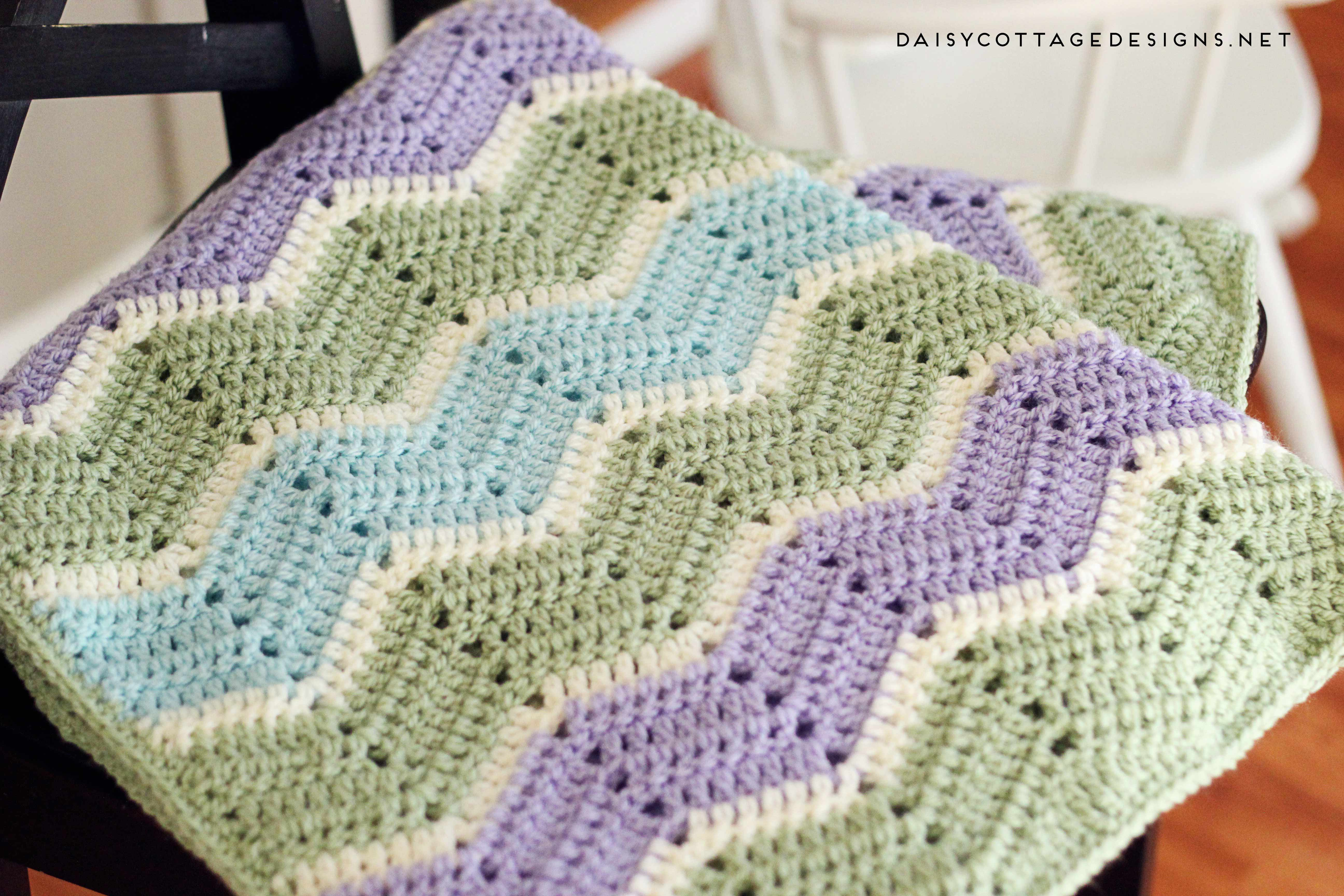 Crochet Pattern For Baby Blanket Easy Chevron Blanket Crochet Pattern Daisy Cottage Designs