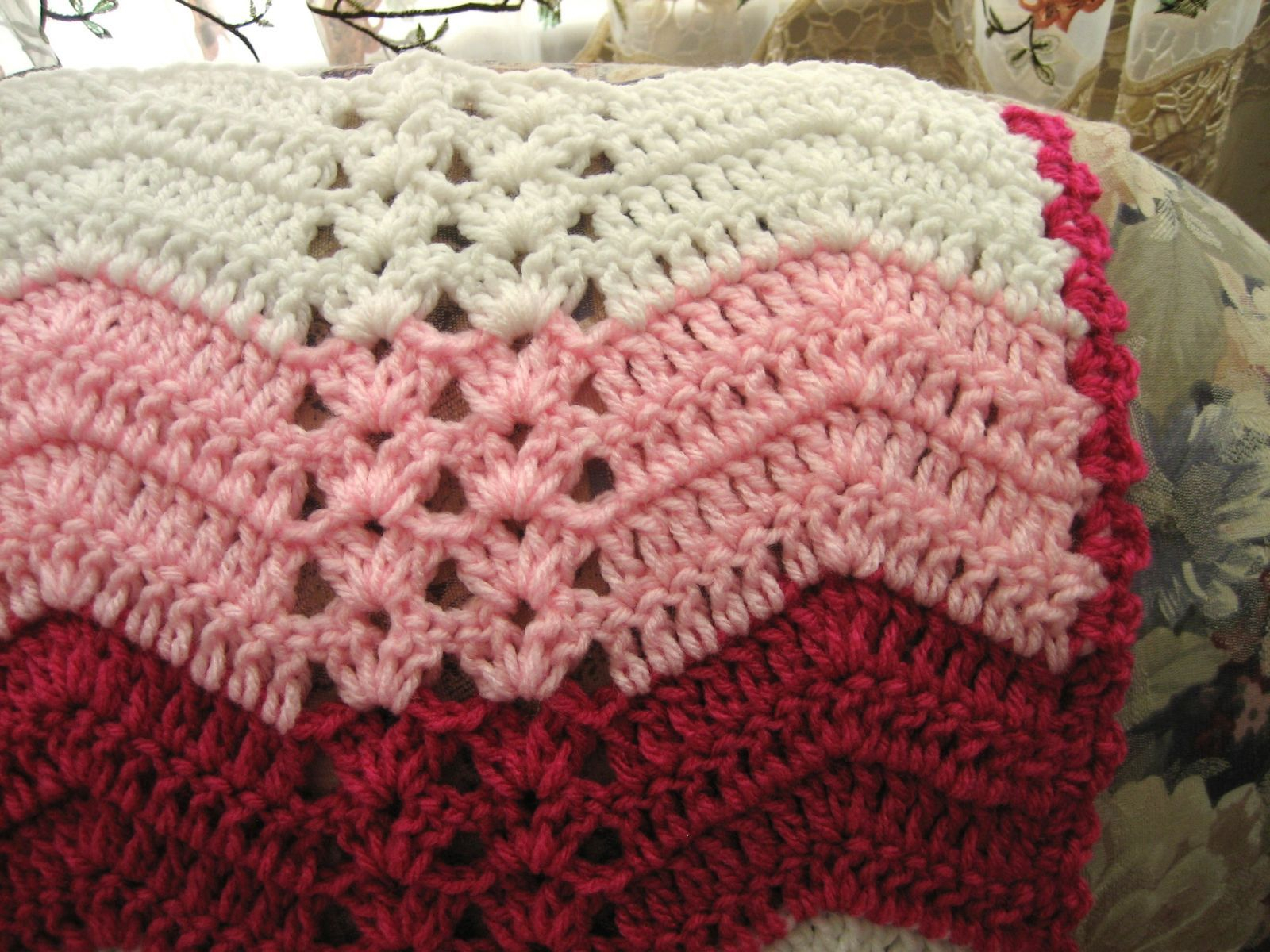 Crochet Ripple Afghan Patterns White Chocolate Strawberry Double Shell Ripple Crochet Blankets