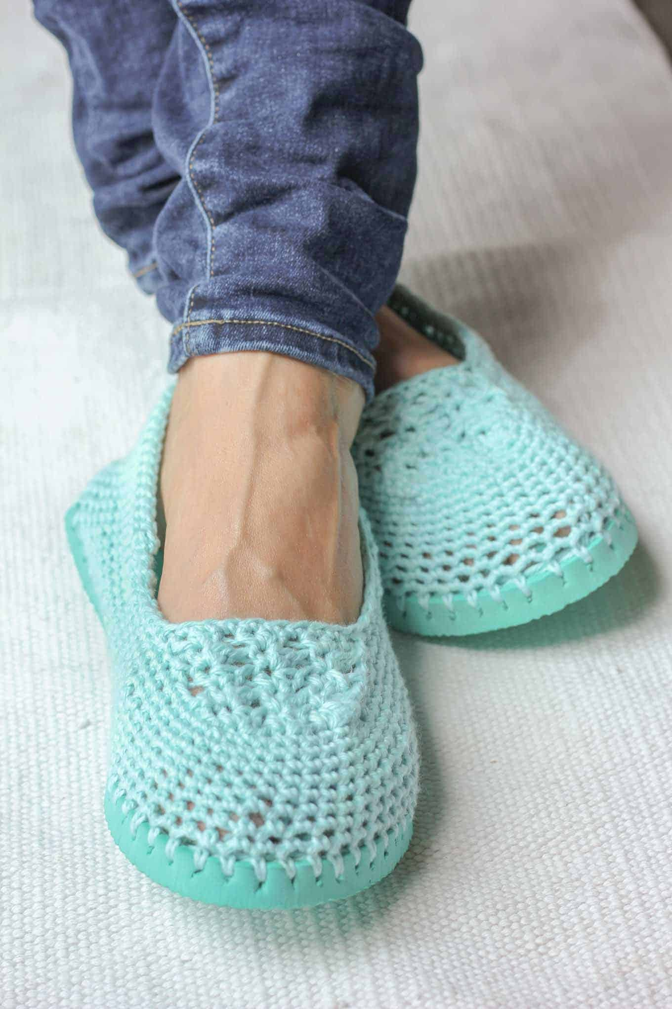 Crochet Slipper Boots Free Pattern 20 Free Crochet Slipper Patterns That Are Perfect For Fall Ideal Me