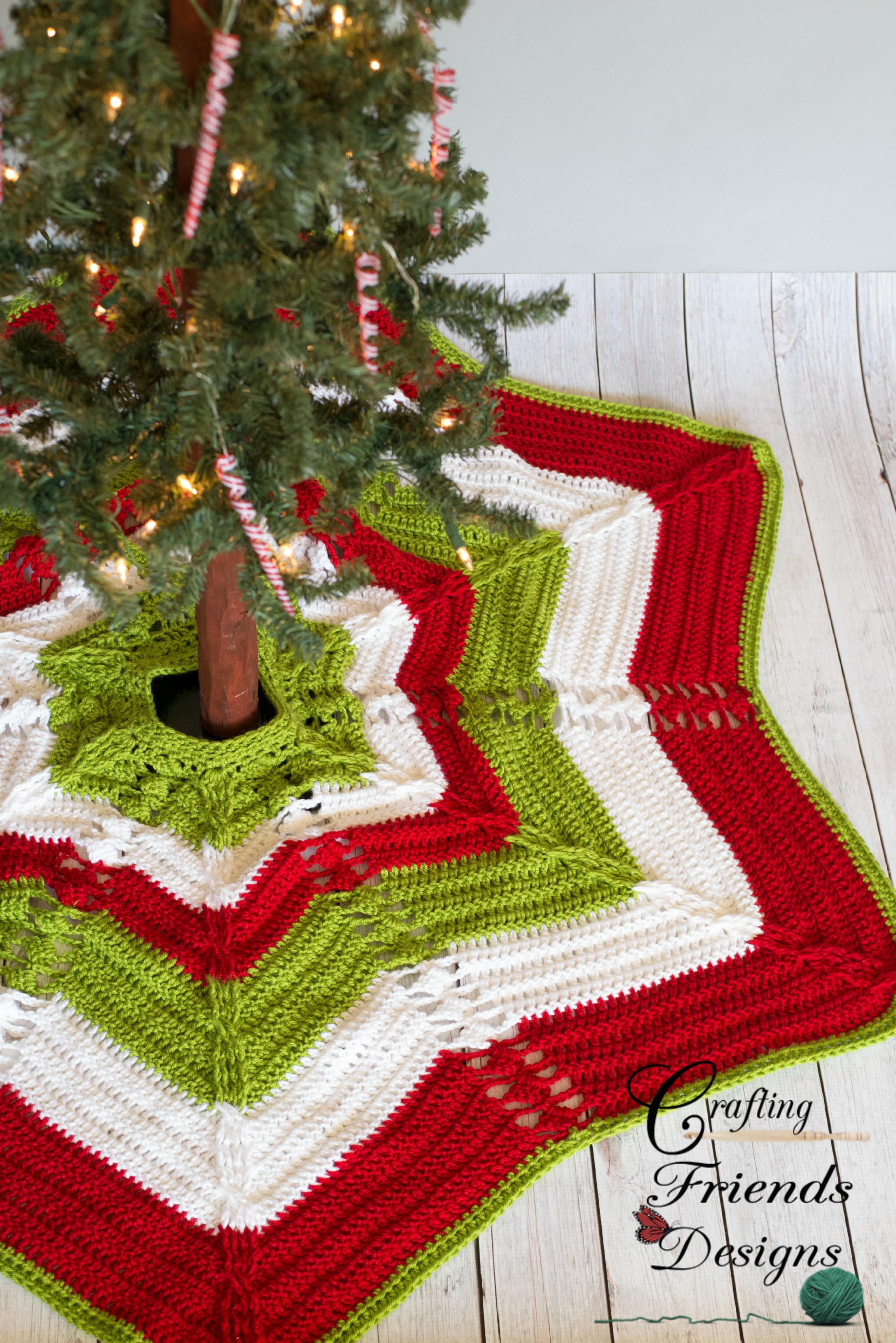 Crochet Tree Skirt Pattern Classic Cable Star Christmas Tree Skirt Crochet Pattern