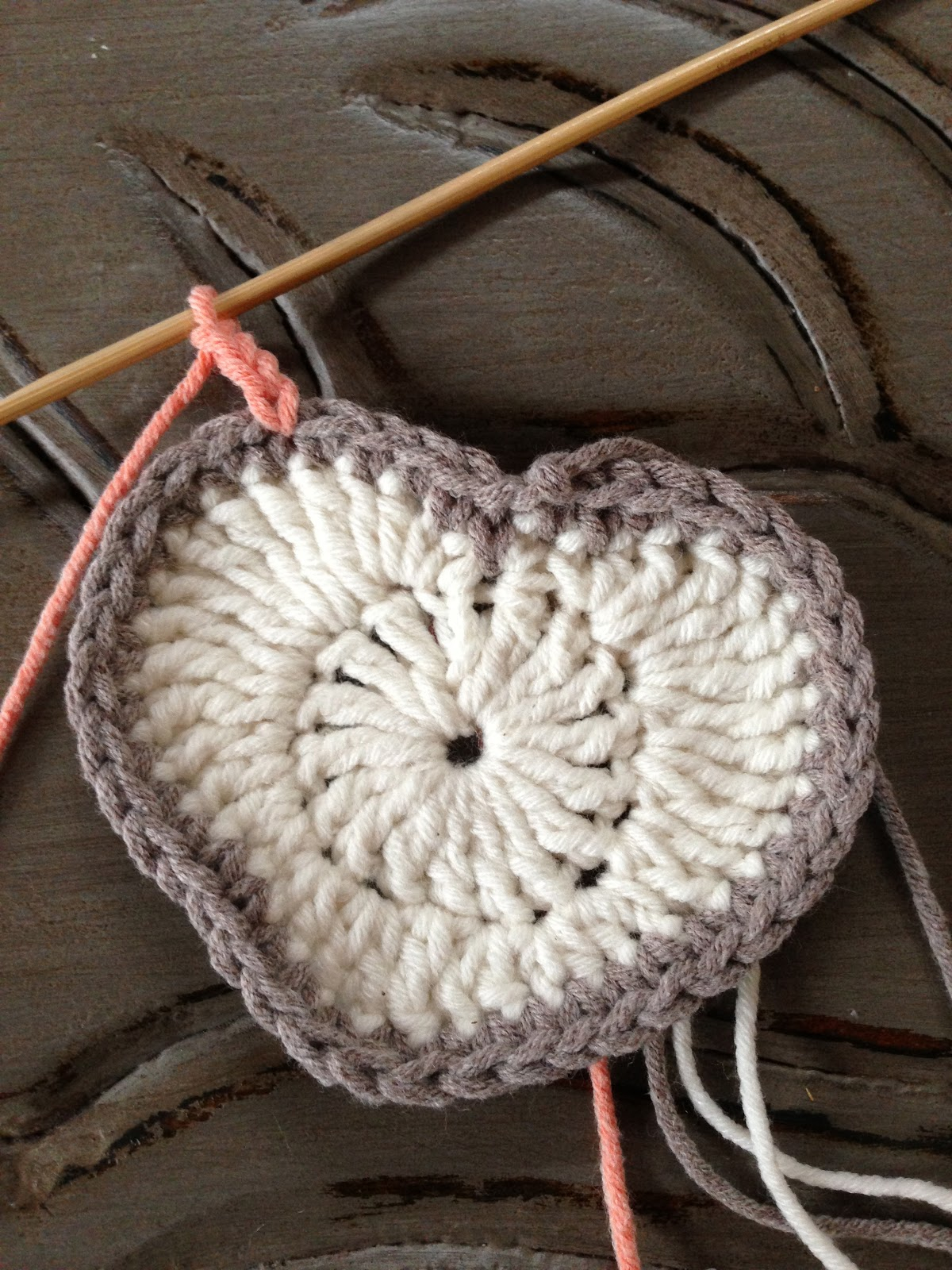 Crochet World Patterns Annoos Crochet World Valentine Heart Granny Square Free Pattern