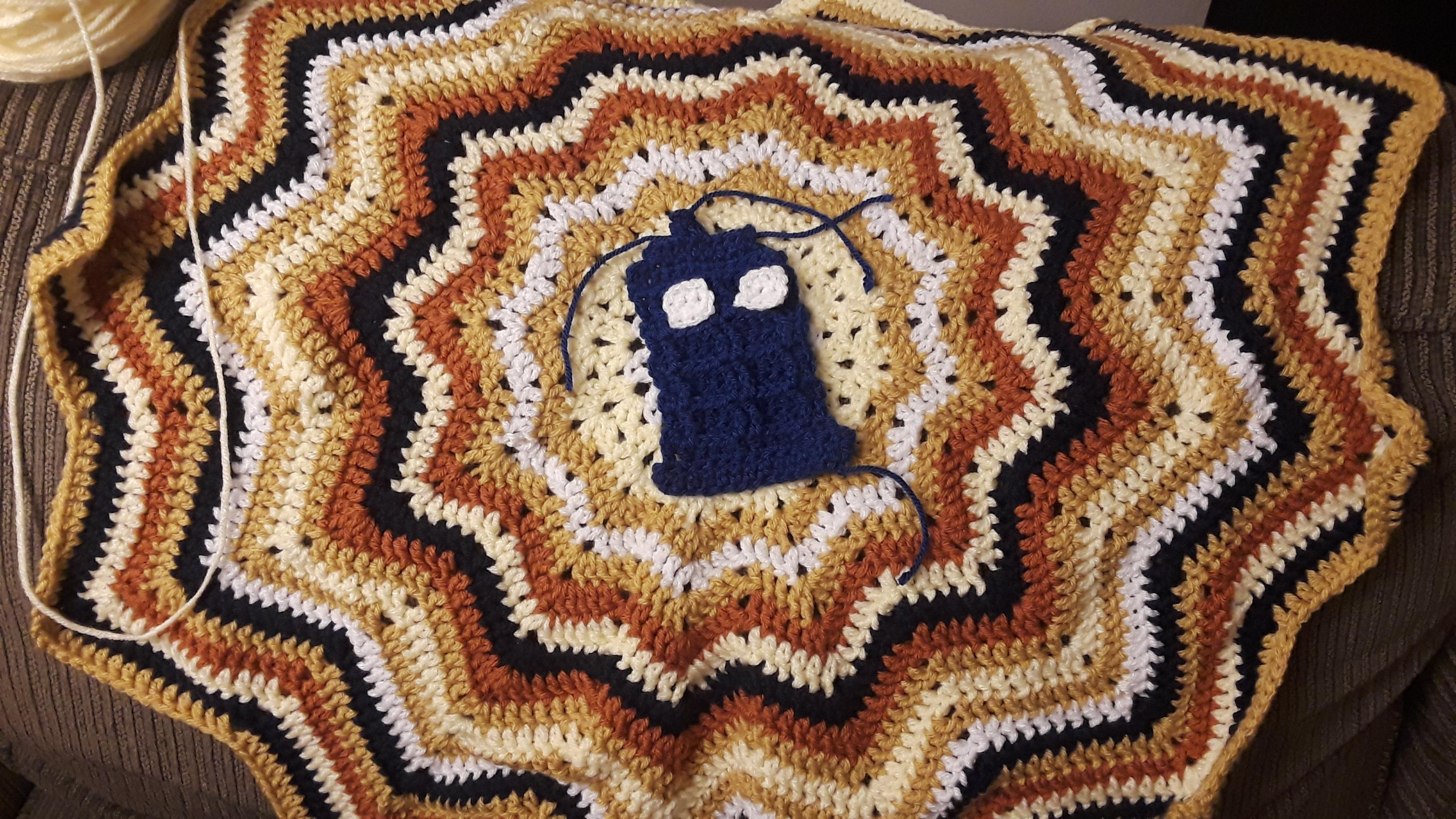 Doctor Who Crochet Blanket Pattern Im So Close To Finishing This Doctor Who Ba Blanket Its Based