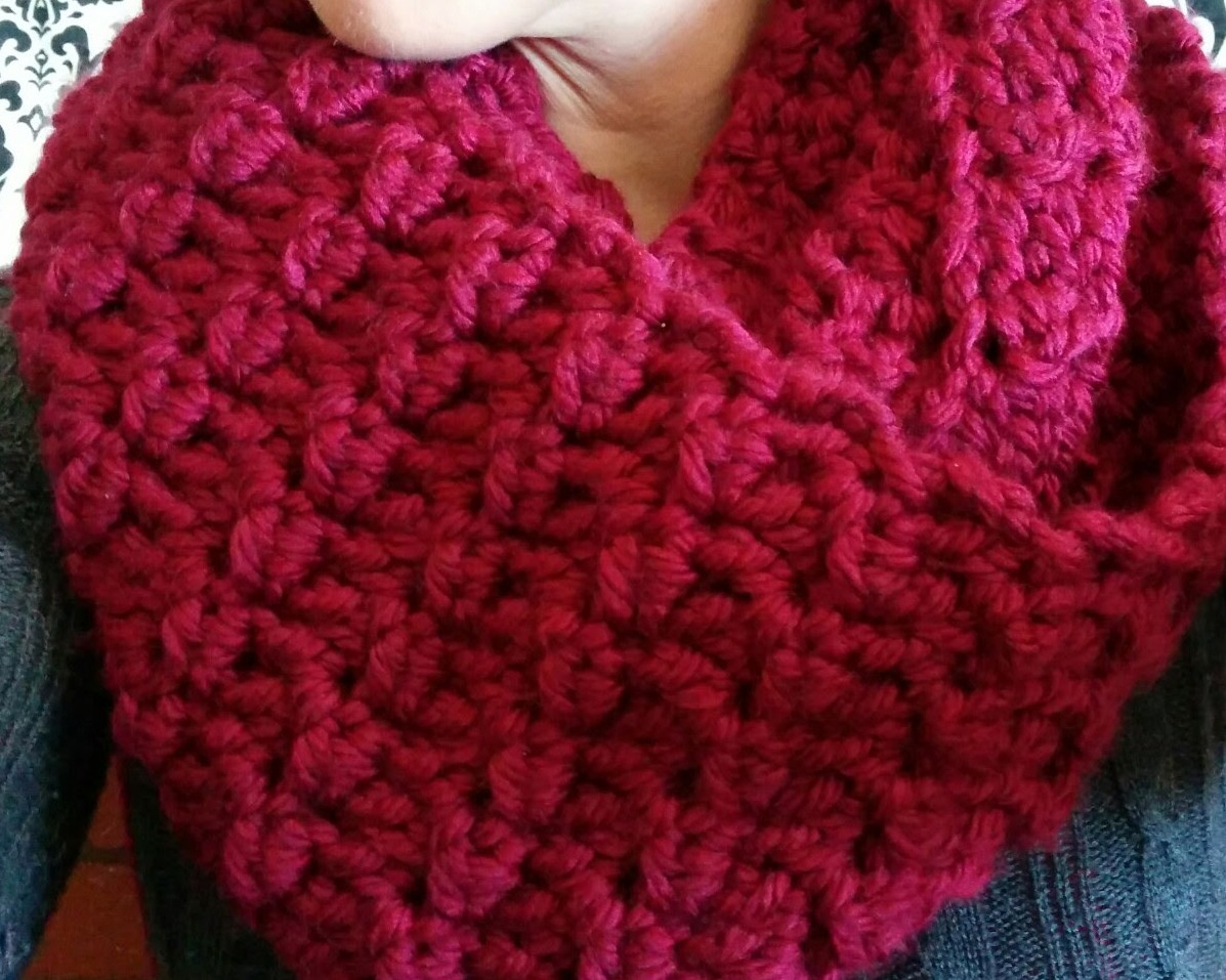 Free Chunky Cowl Crochet Pattern The Claire Cowlfree Crochet Pattern Inspired Outlander The
