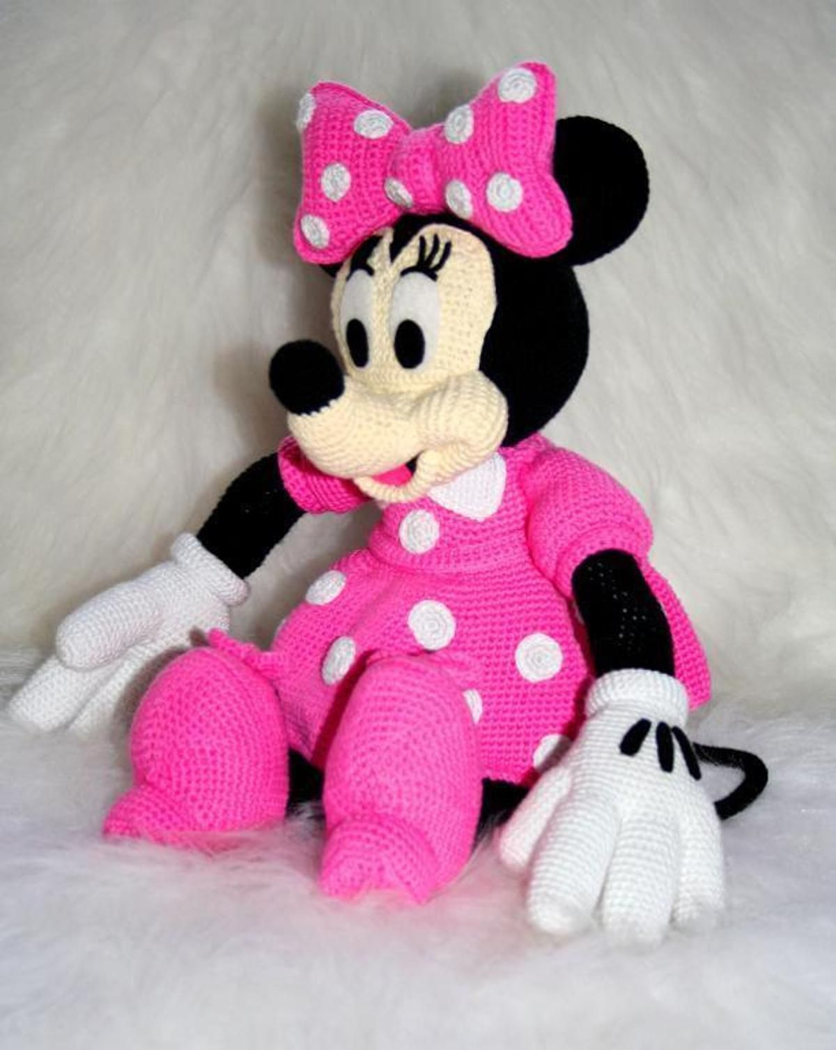 Free Crochet Minnie Mouse Doll Pattern Disney Minnie Mouse Amigurumi Crochet Craftsy Crochet