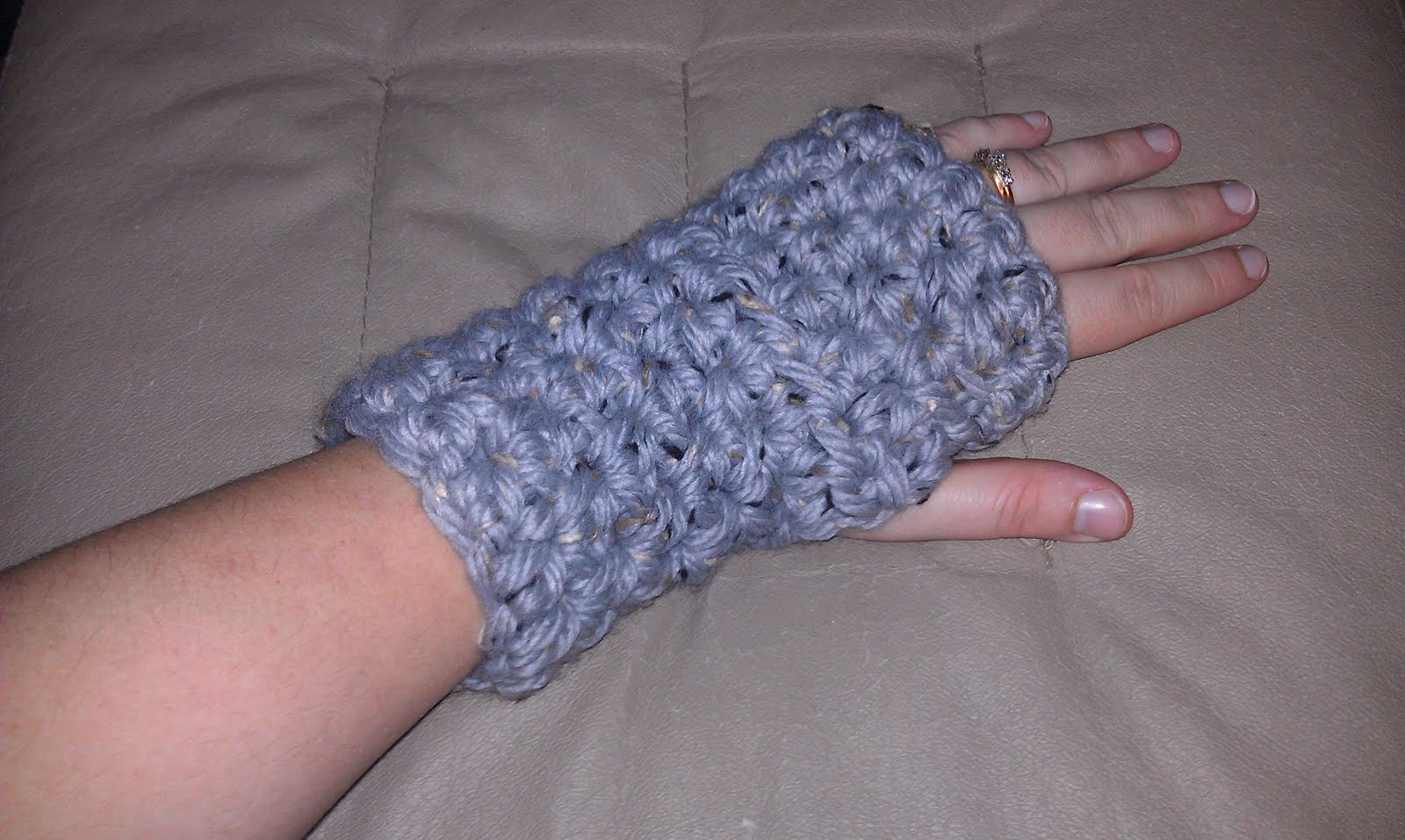 Free Crochet Pattern Fingerless Gloves 38 Colorful Fingerless Gloves Crochet Patterns Patterns Hub