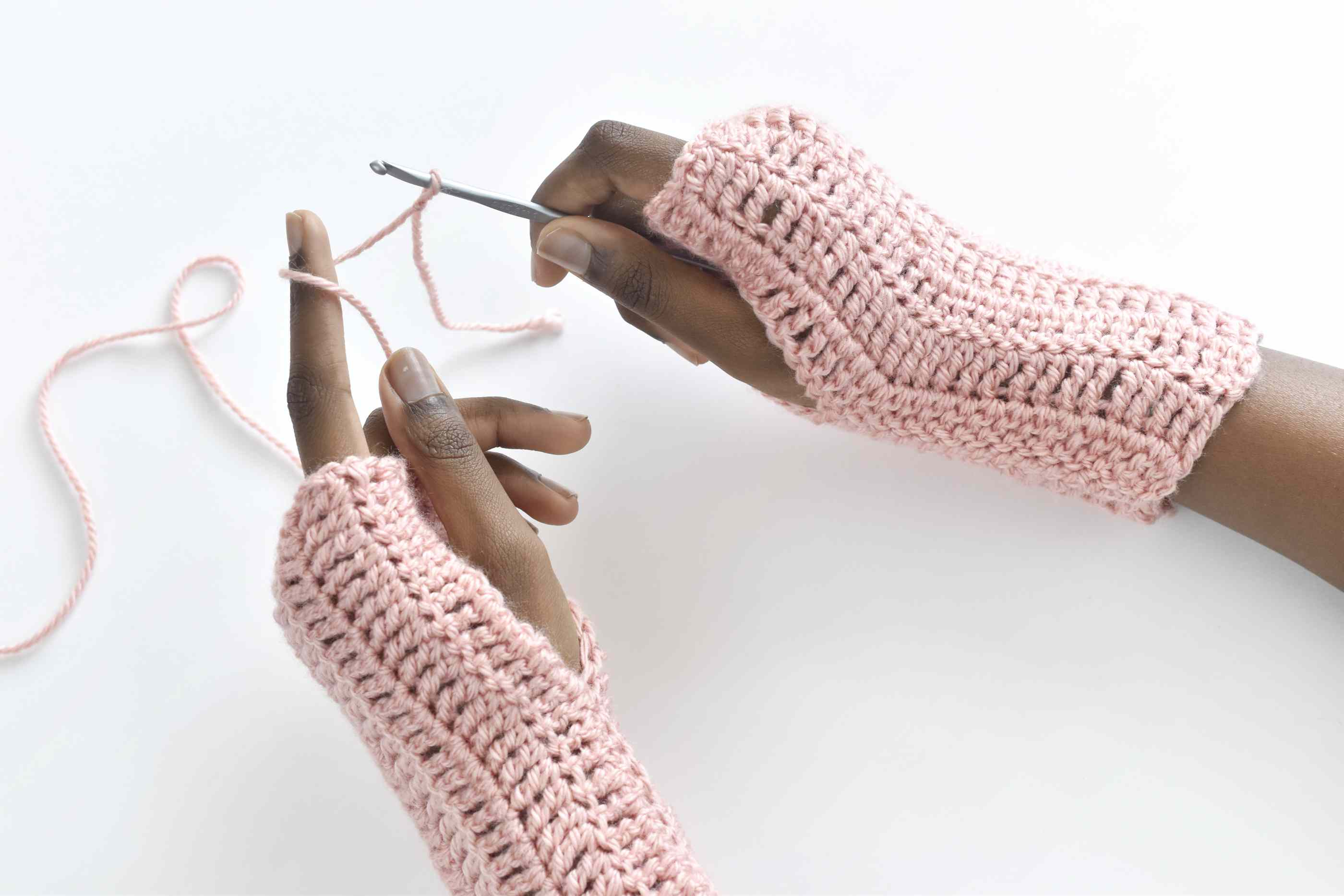 Free Crochet Pattern Hand Warmers 10 Free Crochet Fingerless Gloves Patterns
