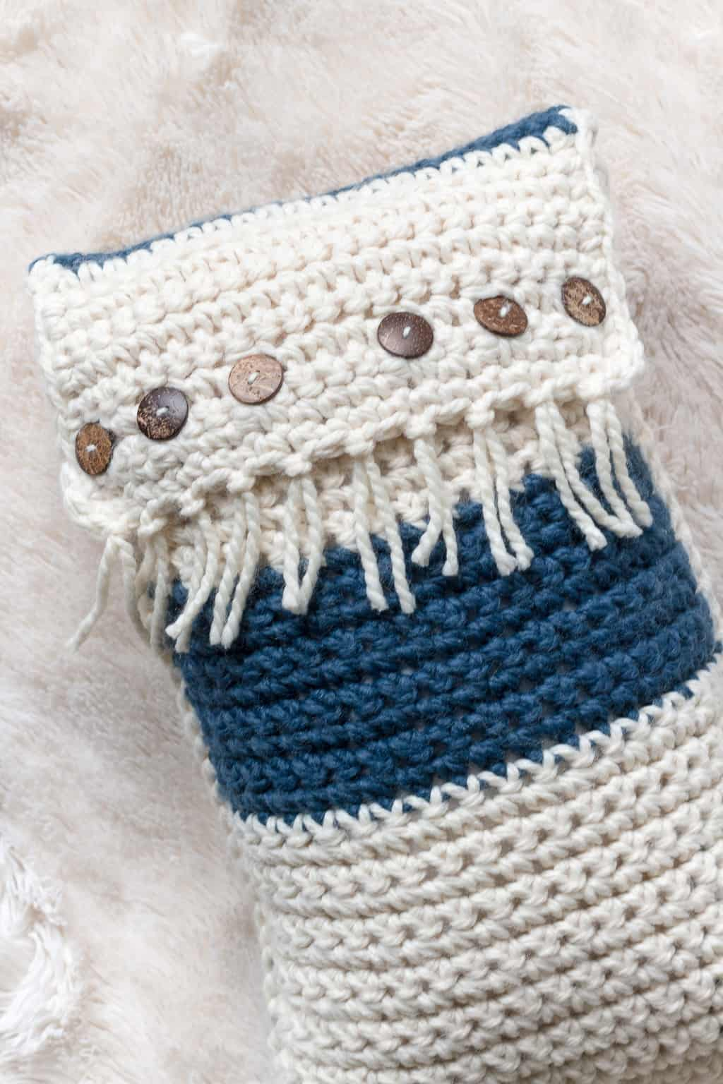 Free Crochet Pillow Patterns Zaffre Fringe Crochet Throw Pillow Free Crochet Pillow Cover