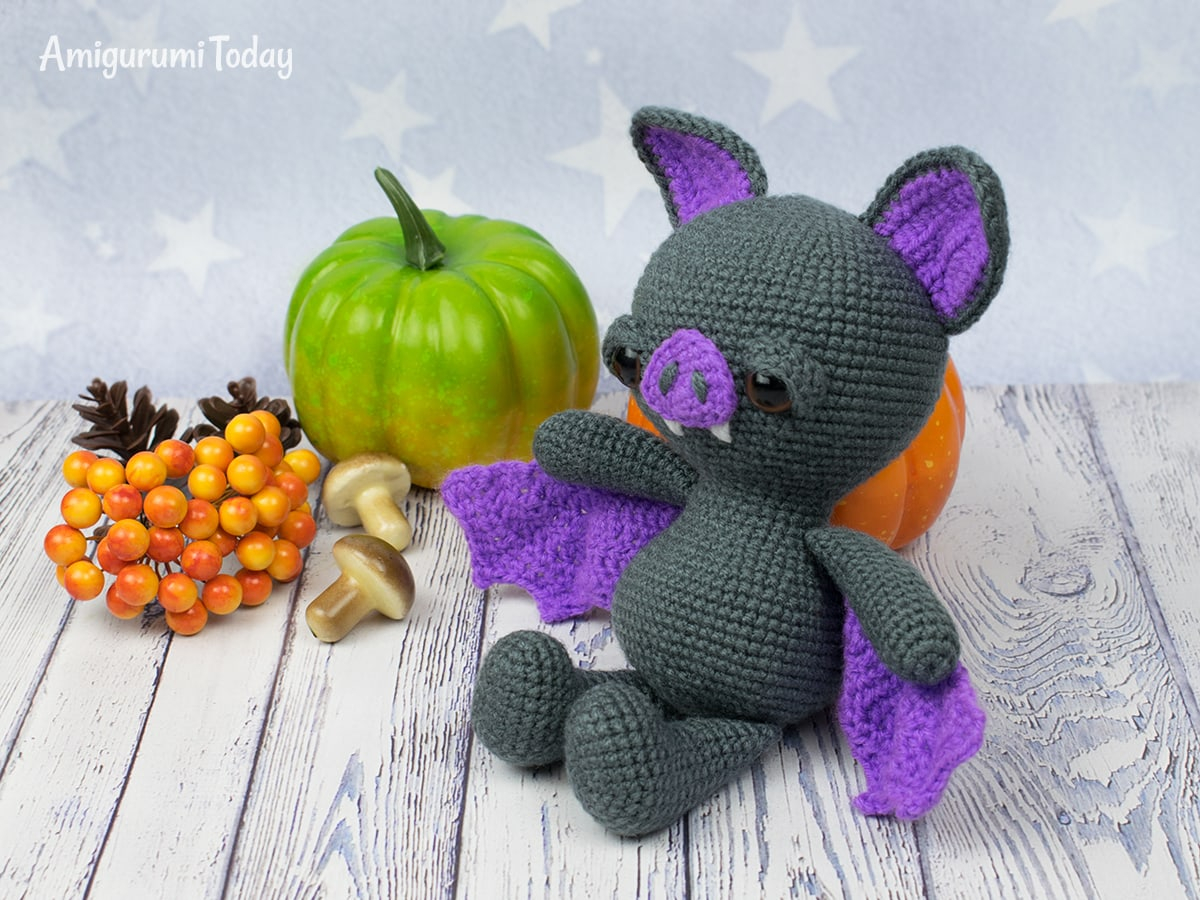 Halloween Crochet Patterns Soft Dreamy Bat Amigurumi Pattern Amigurumi Today