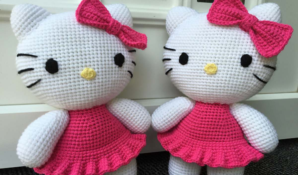 Hello Kitty Fingerless Gloves Crochet Pattern Big Hello Kitty Amigurumi Free Crochet Pattern Your Crochet
