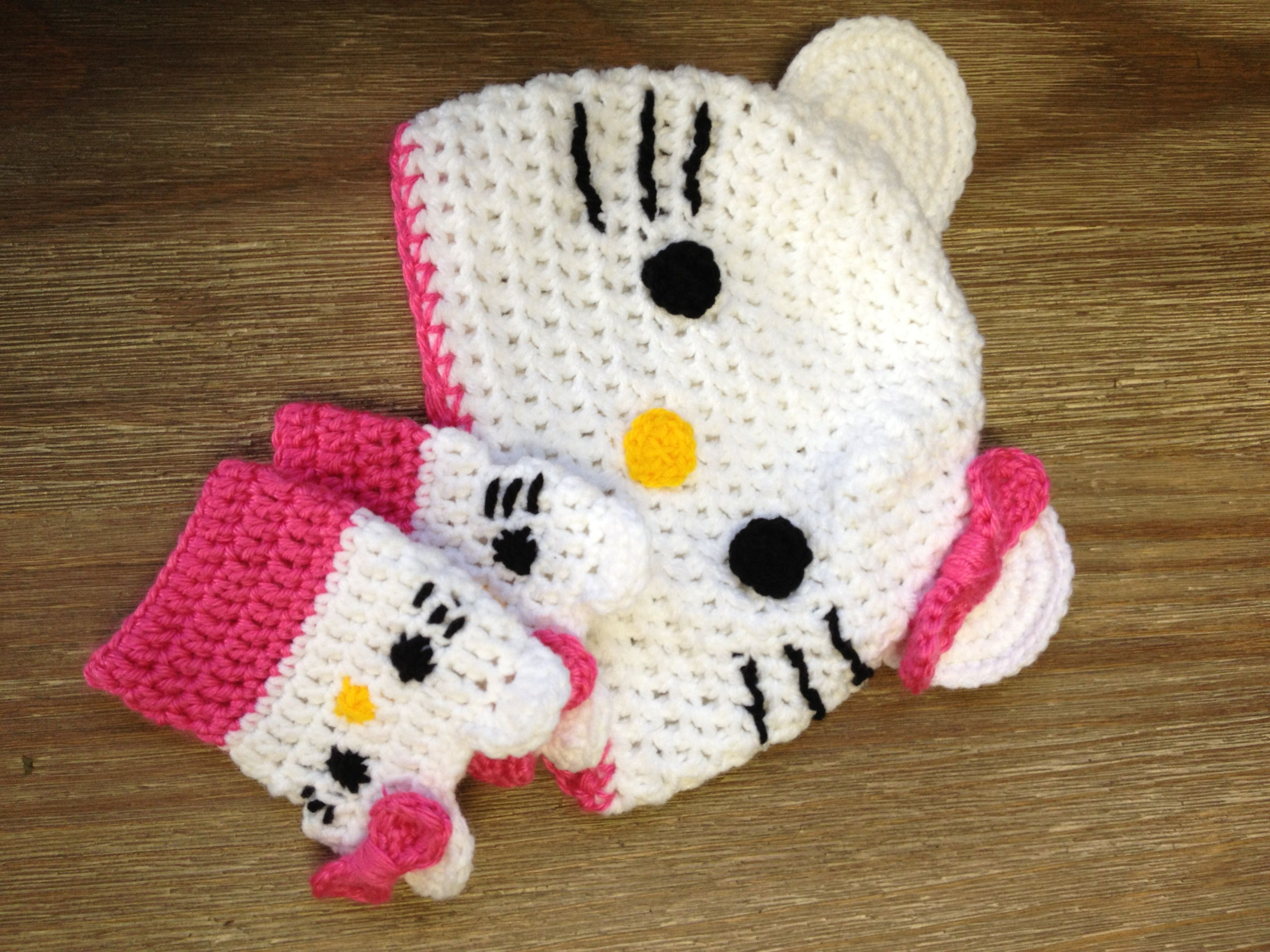 Hello Kitty Fingerless Gloves Crochet Pattern Pin Martha Esse On Fingerless Gloves Pinterest Crochet Hats