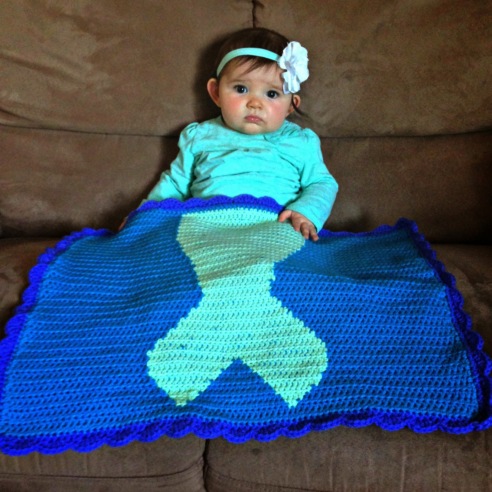 Mermaid Crochet Pattern For Baby Free Crochet Mermaid Tail Blanket Pattern Thefriendlyredfox