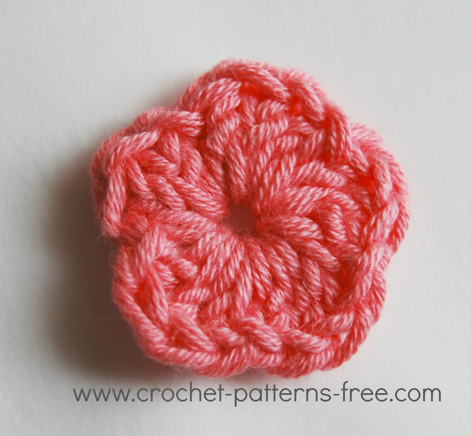 Small Crochet Flower Pattern Free Crochet Patterns And Designs Lisaauch Small Crochet Flower