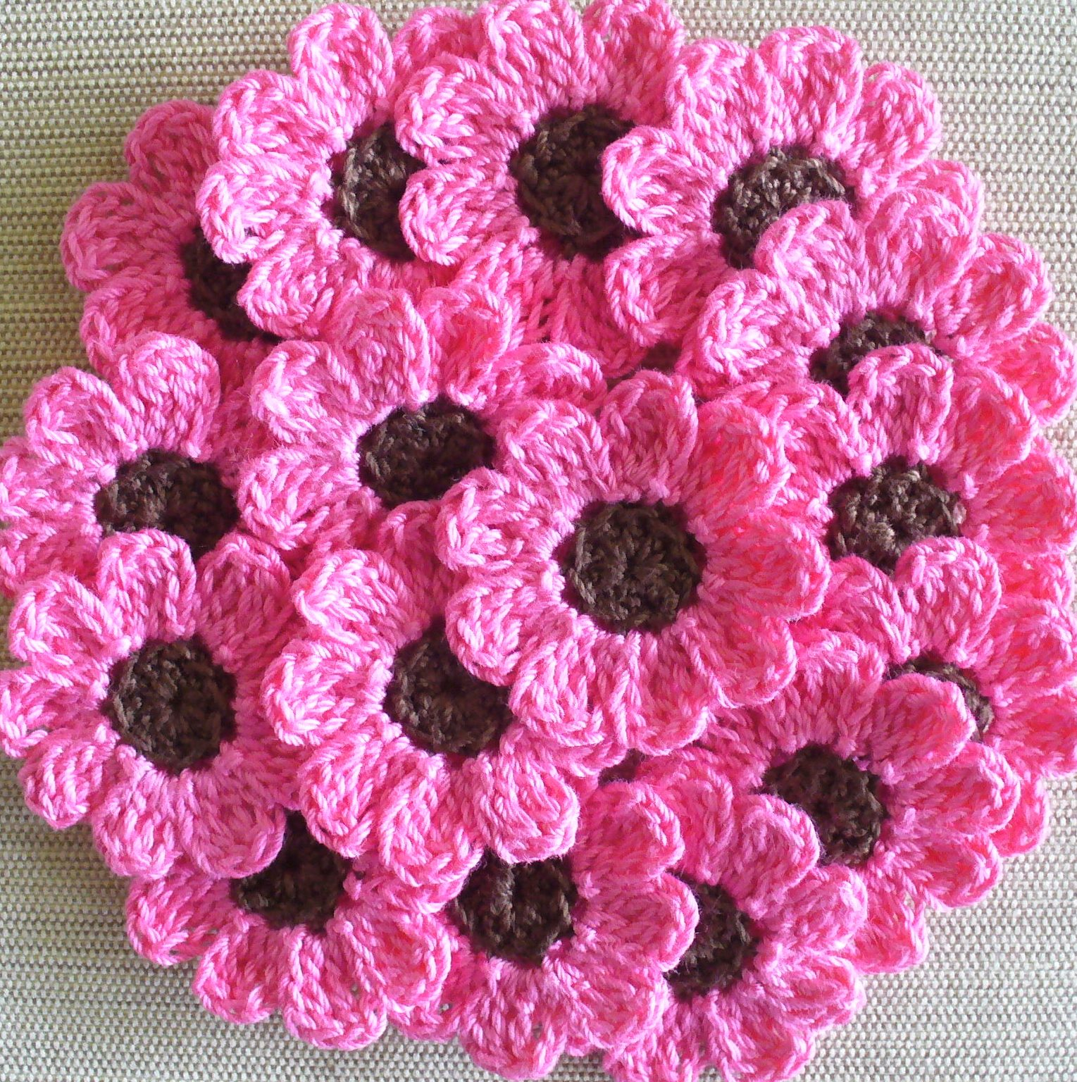 Small Crochet Flower Pattern Pink Crochet Flowers Daisies 16 Small Handmade Appliques Candy