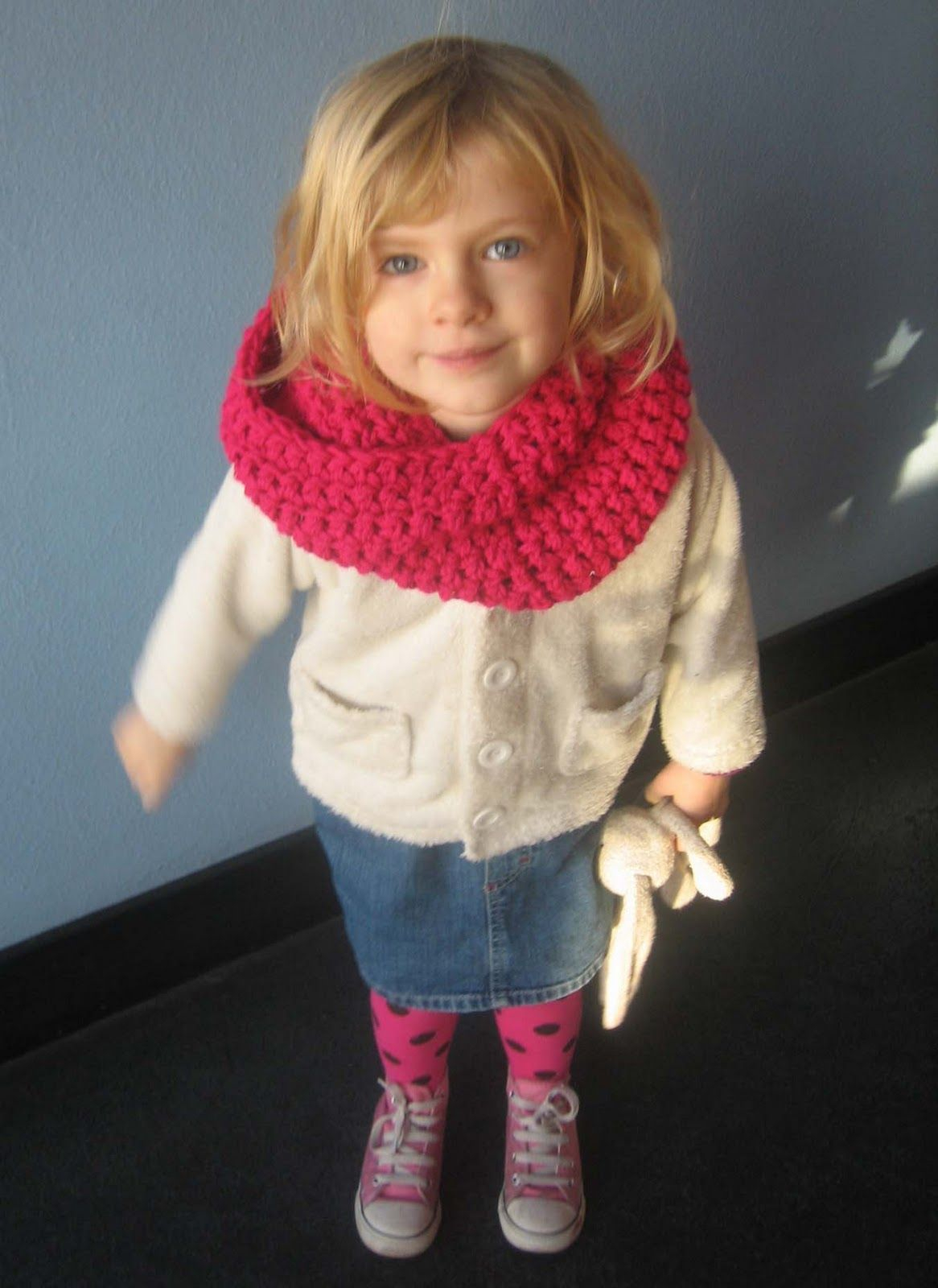 Snood Scarf Crochet Pattern Easy Crochet Snood Pattern Both Adult And Child Versions Kayla