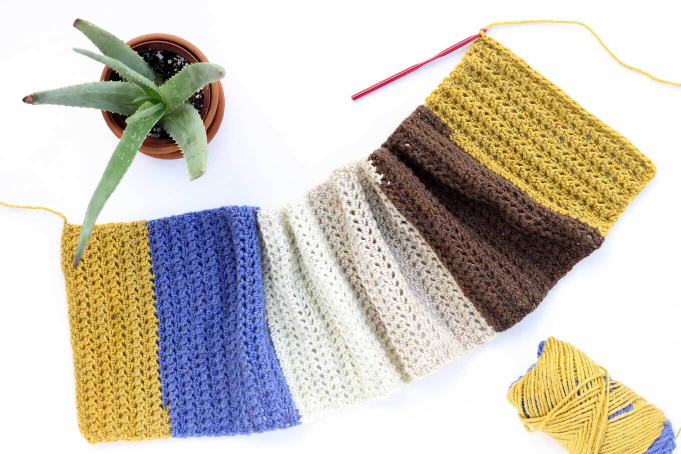 Snood Scarf Crochet Pattern Piece Of Cake Cowl With Caron Cakes Yarn Free Crochet Pattern