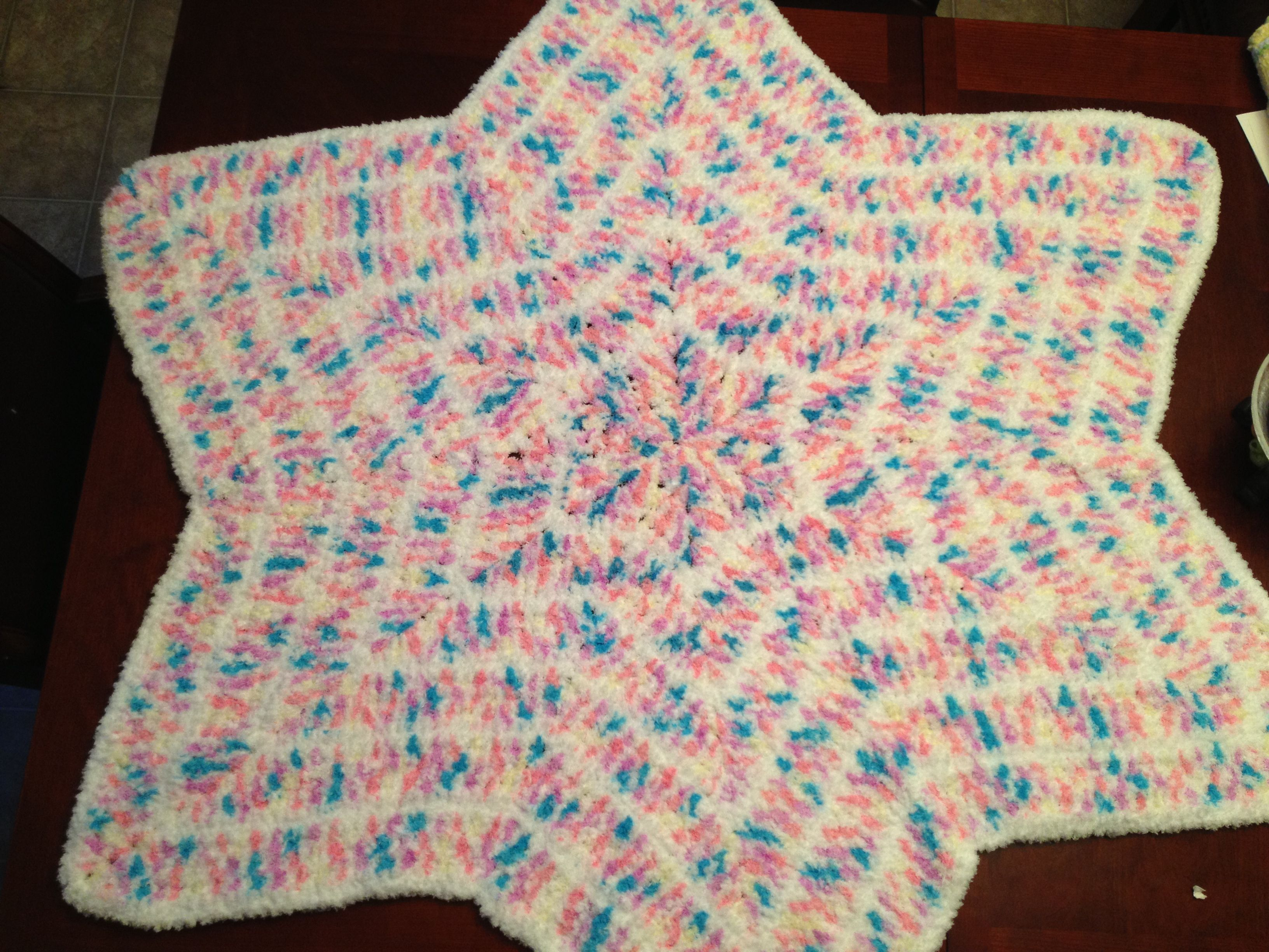 Star Shaped Crochet Blanket Pattern Finish A Star Shaped Ba Blanket Using Bernat Pipsqueak Yarn This